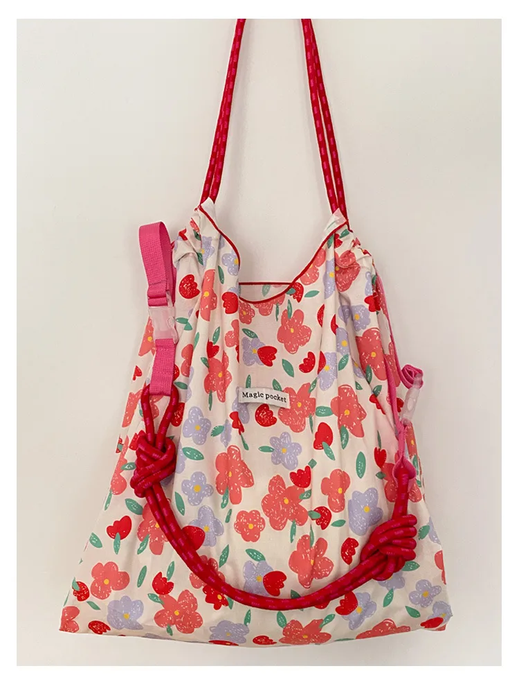 Yayu/Hyun-a Small Floral Canvas Shoulder Bag Women's Large Capacity New Ins Tote Bag Casual Bag display picture 16