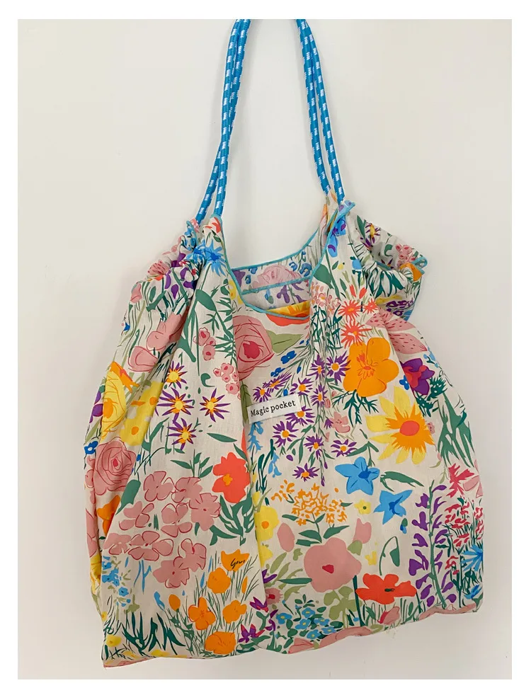 Yayu/Hyun-a Small Floral Canvas Shoulder Bag Women's Large Capacity New Ins Tote Bag Casual Bag display picture 26