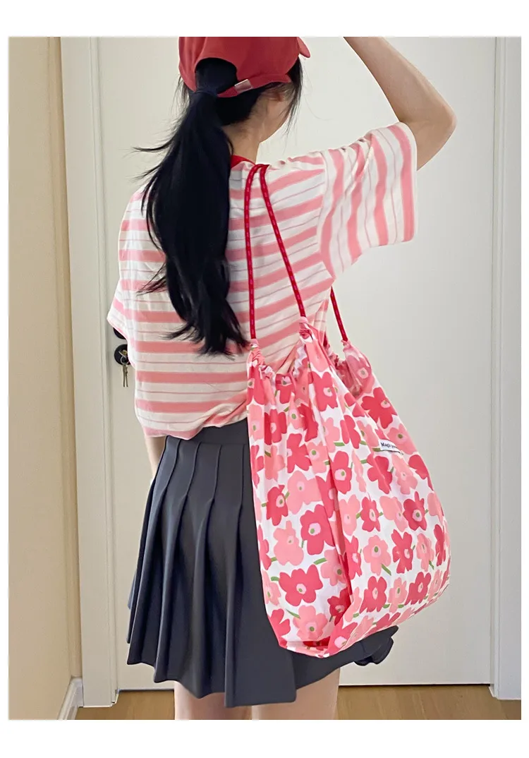 Yayu/Hyun-a Small Floral Canvas Shoulder Bag Women's Large Capacity New Ins Tote Bag Casual Bag display picture 31