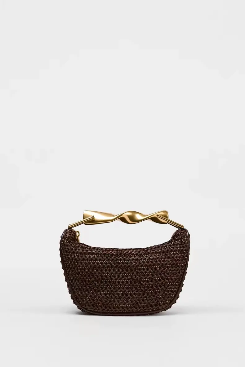 2025 New Special-Interest Design Woven Bag Portable Messenger Bag Metal Handle Straw Bag Beach Holiday Bag Fashion display picture 2