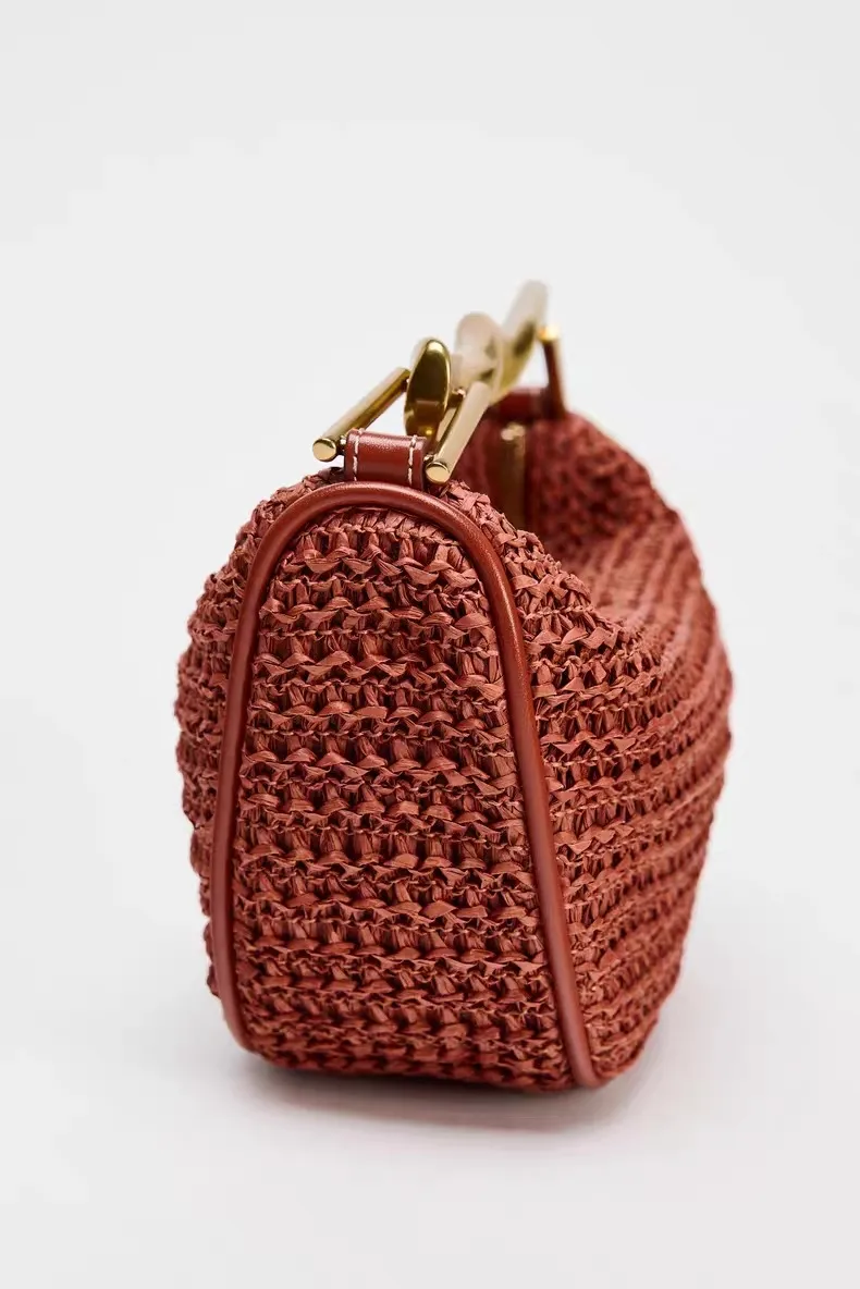 2025 New Special-Interest Design Woven Bag Portable Messenger Bag Metal Handle Straw Bag Beach Holiday Bag Fashion display picture 12