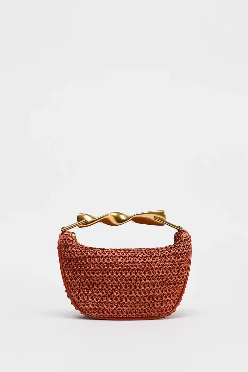 2025 New Special-Interest Design Woven Bag Portable Messenger Bag Metal Handle Straw Bag Beach Holiday Bag Fashion display picture 13