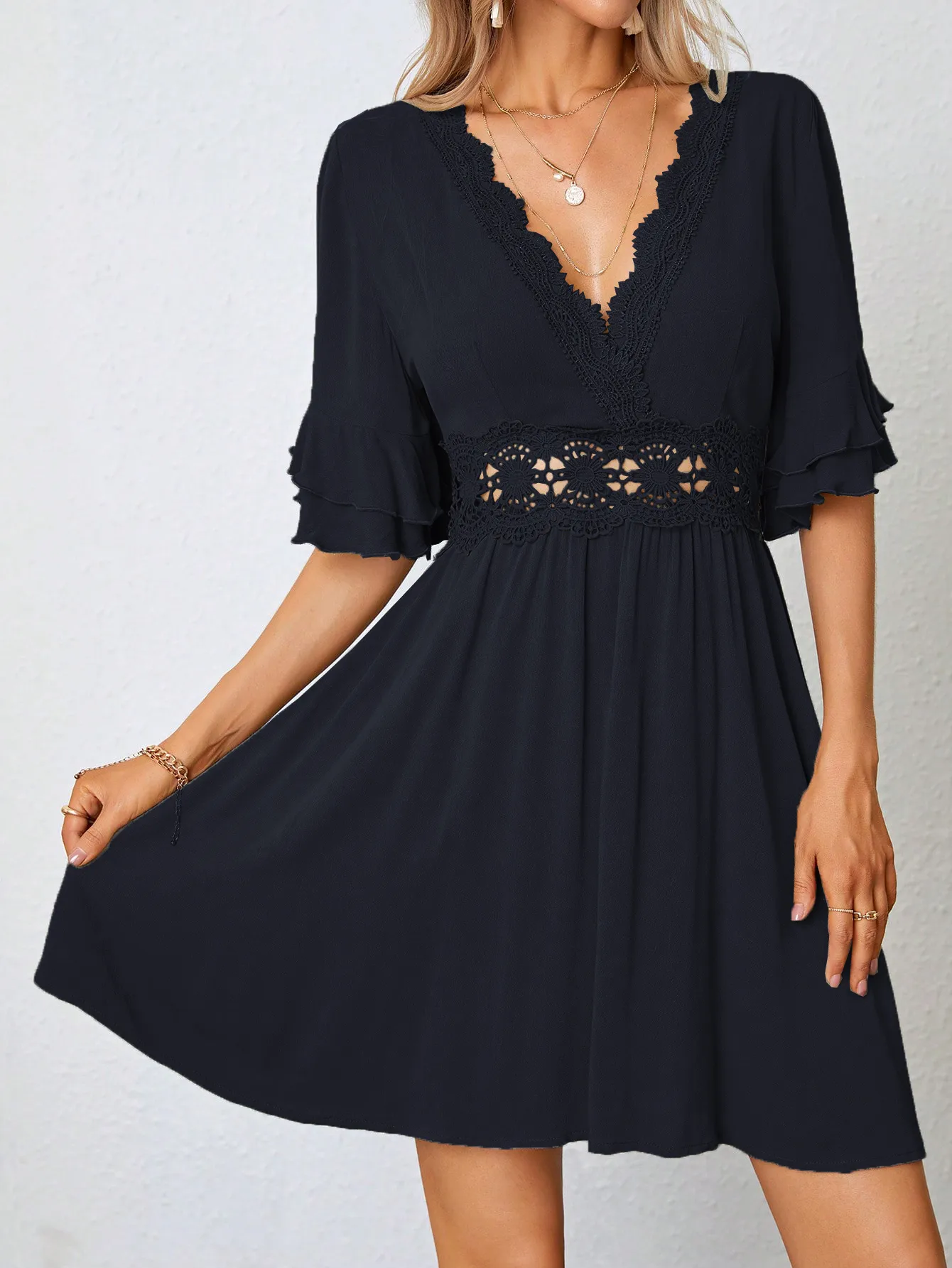 Women's T Shirt Dress Elegant Romantic V Neck Short Sleeve Solid Color Knee-Length Travel Date display picture 3