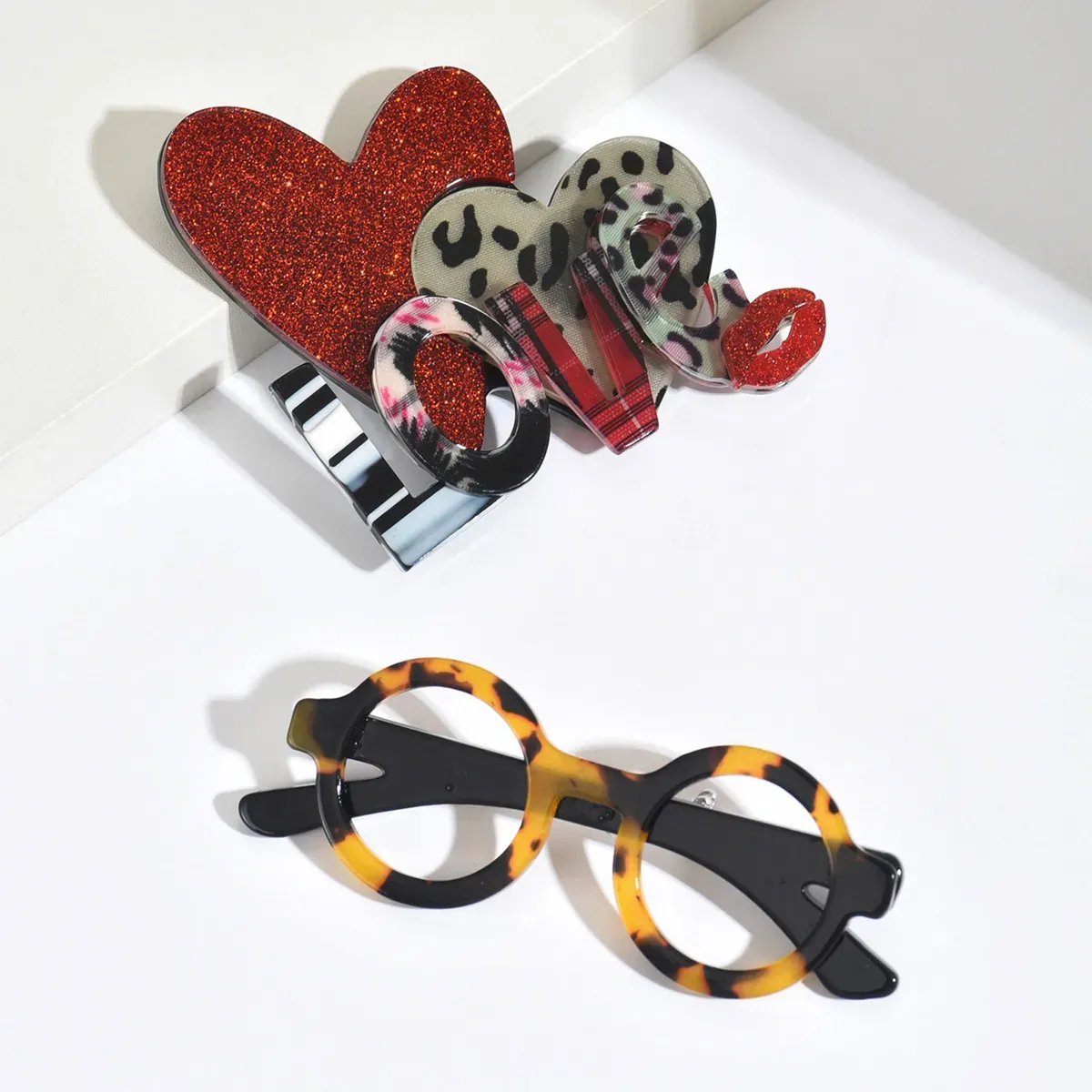 Casual Simple Style Glasses Acrylic Women's Brooches display picture 1