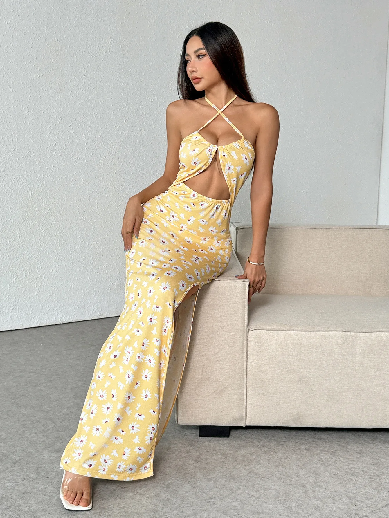 Foreign Trade Women's Wear Spring And Summer Independent Station Sling High Vents Daisy Printing Slim-fit Gentle Dress display picture 8