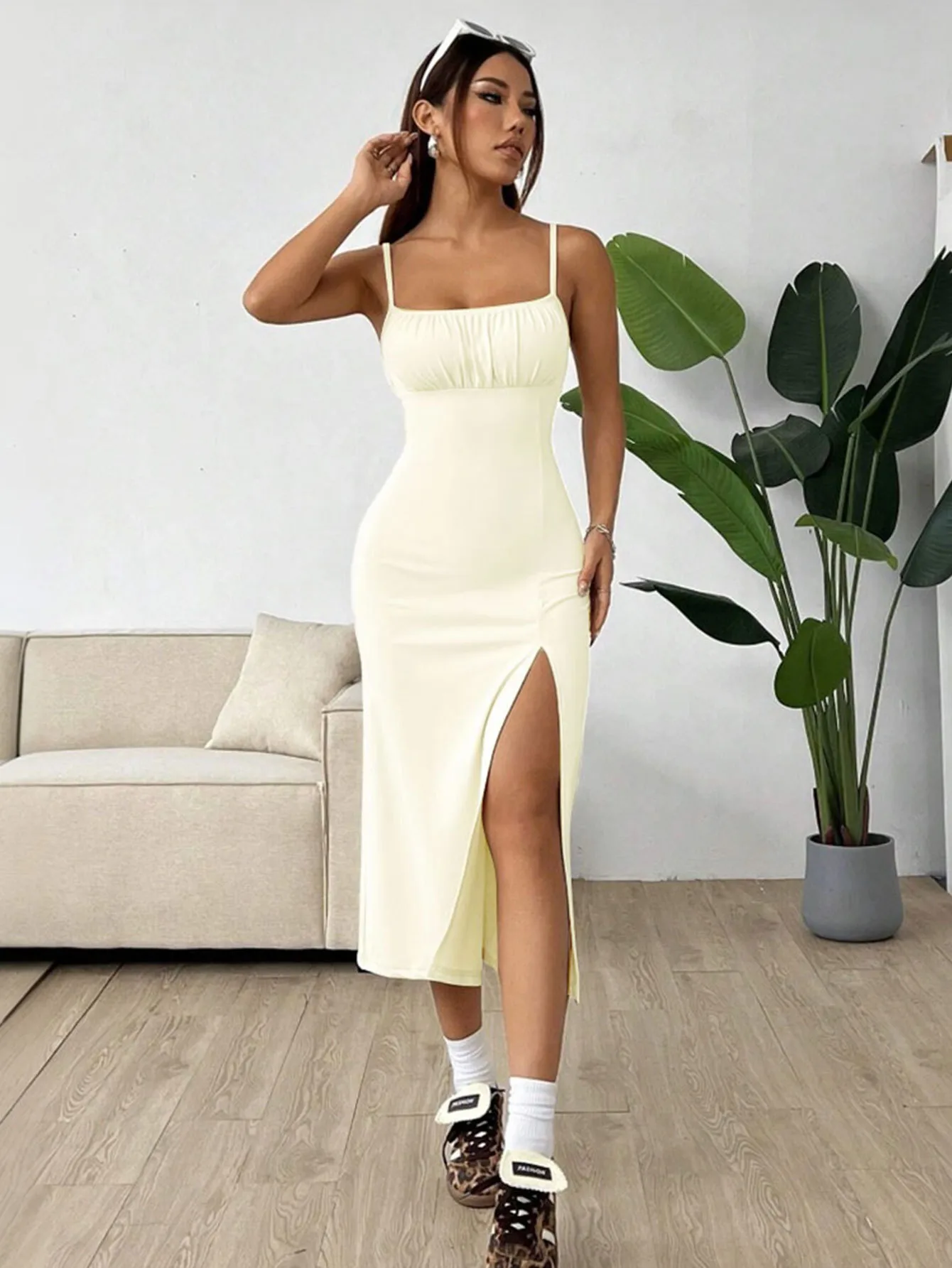 Spring And Summer New International Station TK Women's Clothing Simple Style Dress High Waist Split Slim-fit Sling Midi Dress display picture 8