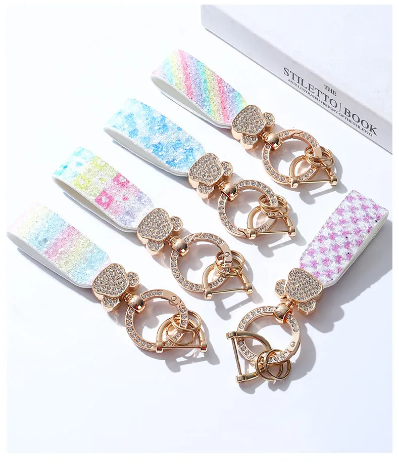 Light Luxury Diamond Bear Car Advanced Keychain Pendant Creative French Ins Style Women's Bag Key Chain Ornament display picture 2