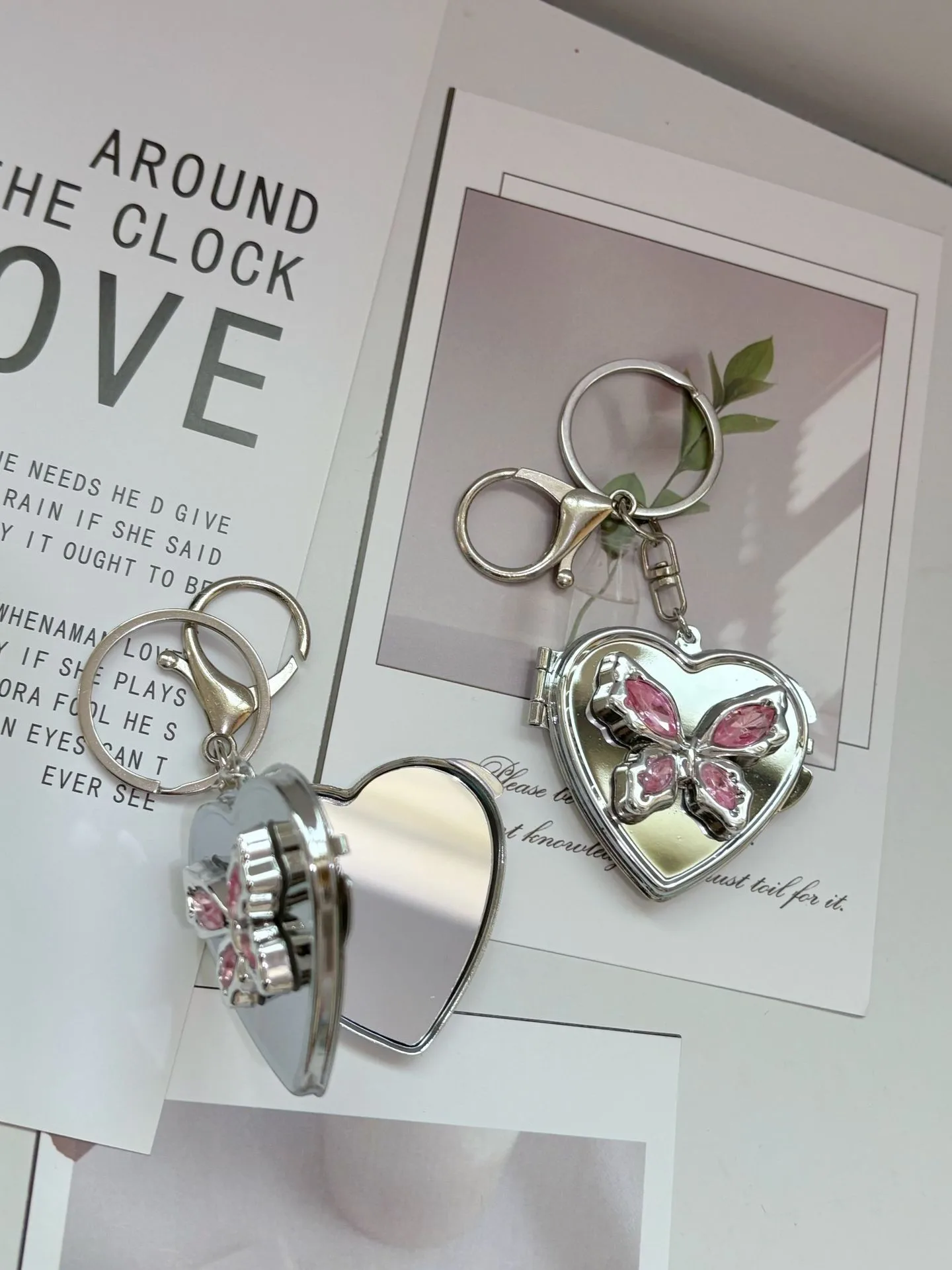 Butterfly Love Mirror Double-sided Folding Pendant Mirror Ins Bag Hanging High-grade Sense Car Keychain Cosmetic Mirror Pendant display picture 4