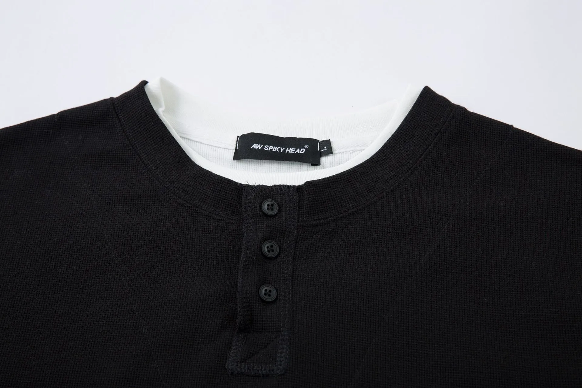 Jiayiku Men's  Summer New Niche Personalized Half Open Collar Simple All-match T-shirt Men's Short-sleeved Base Shirt display picture 10