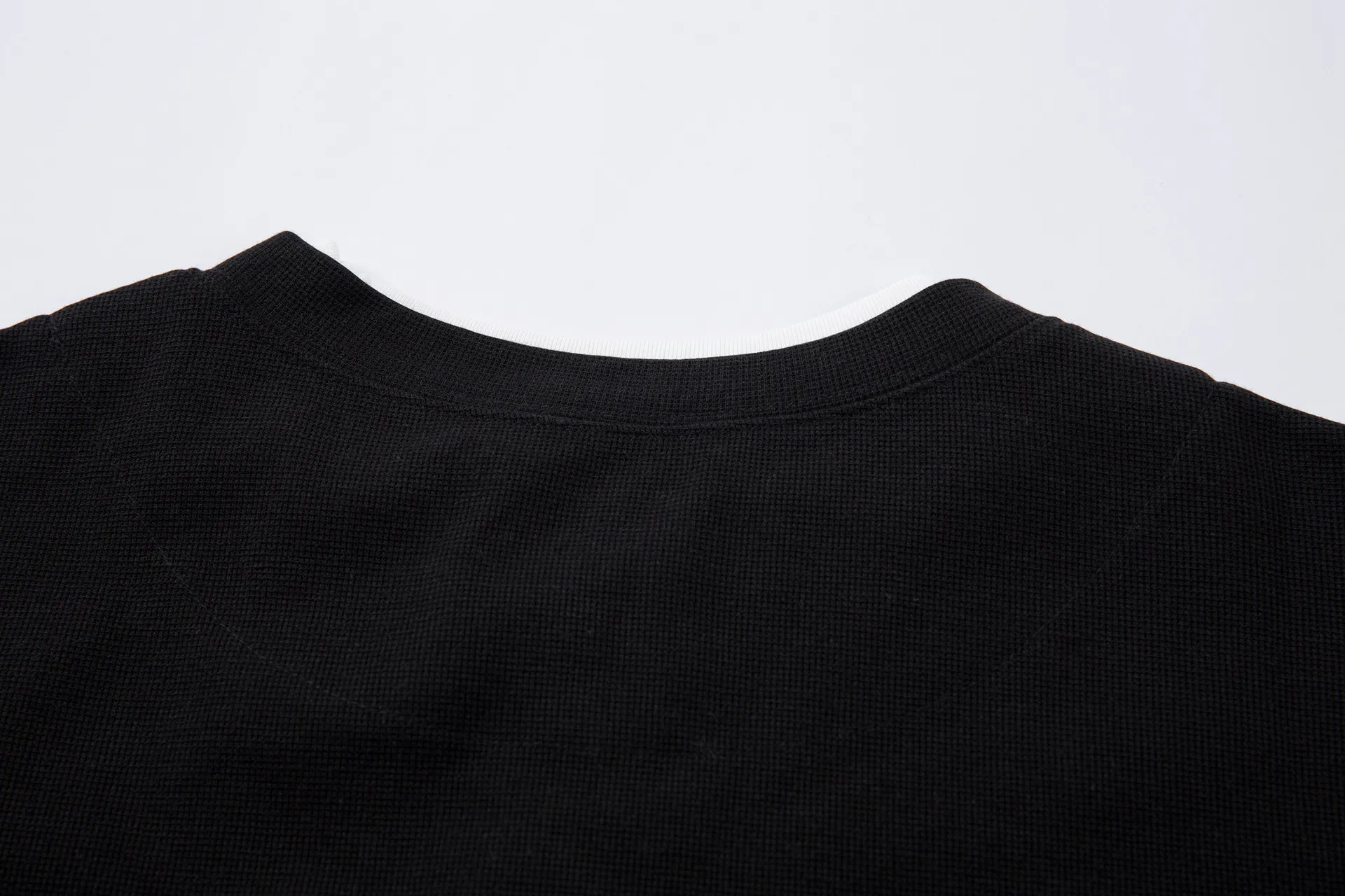 Jiayiku Men's  Summer New Niche Personalized Half Open Collar Simple All-match T-shirt Men's Short-sleeved Base Shirt display picture 14