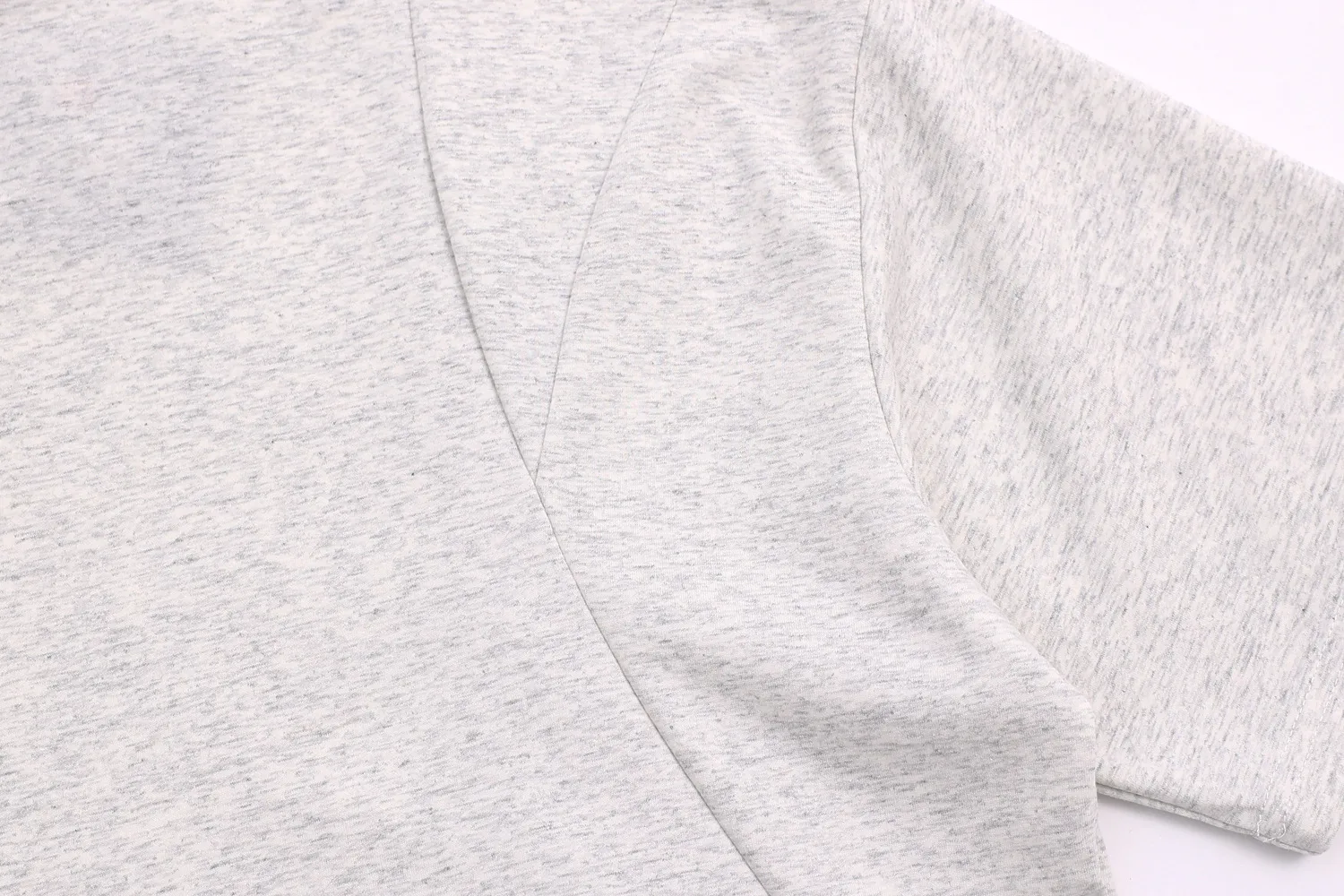 Jiayiku Men's  Summer New Niche Personality Stitching Simple Solid Color T-Shirt Short-sleeved Trendy Men's Base Shirt display picture 11
