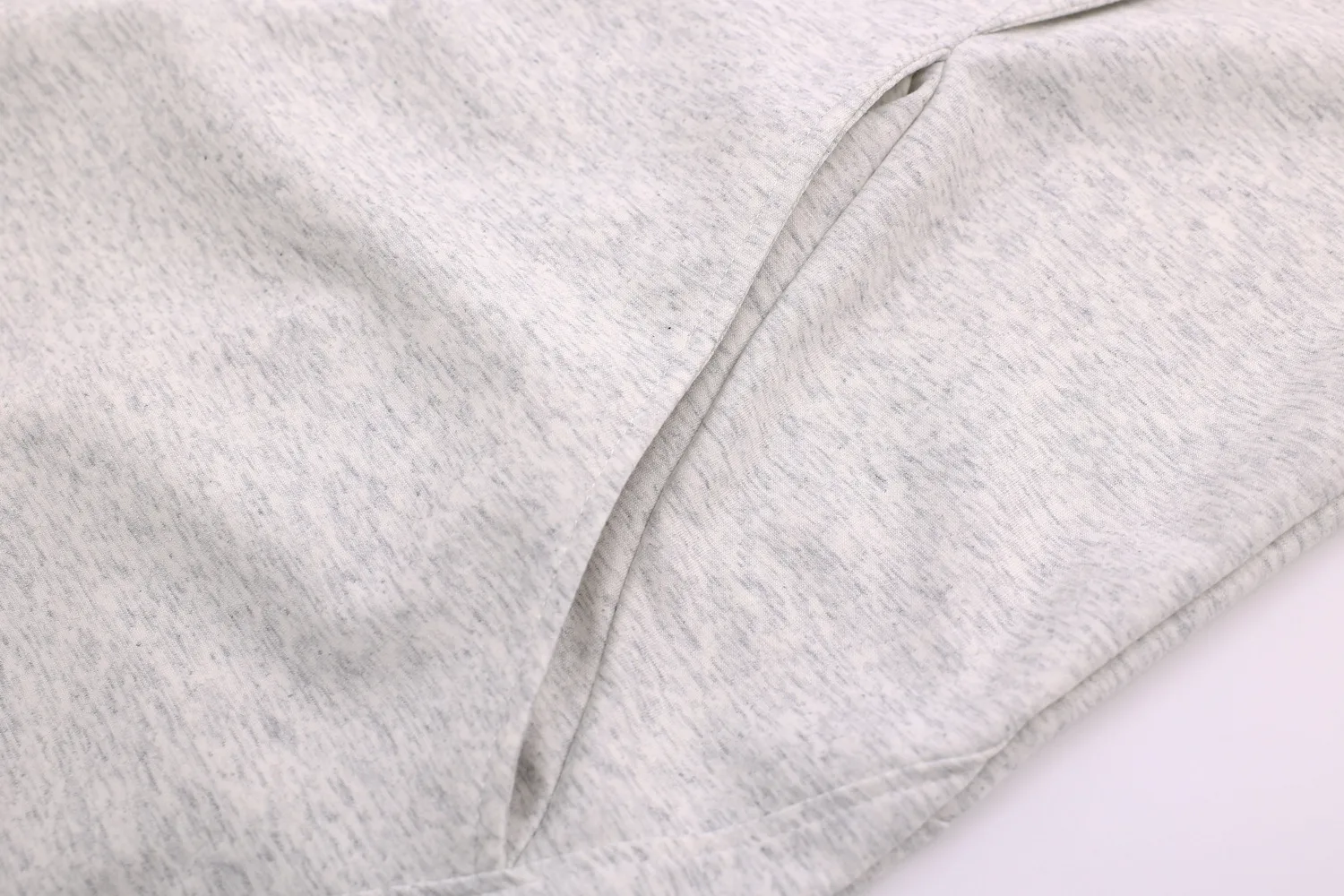 Jiayiku Men's  Summer New Niche Personality Stitching Simple Solid Color T-Shirt Short-sleeved Trendy Men's Base Shirt display picture 14