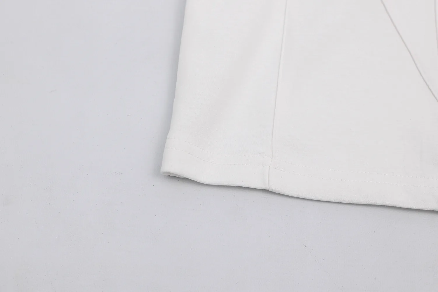 Jiayiku Men's Clothing  Summer New Style Simple Niche Personality Button Pleated T-shirt Short-sleeved Trendy Men's High-end Sense display picture 16