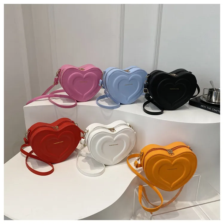Fashion Heart-Shaped Small Bag  Autumn New Stylish Indented Crossbody Bag Ins Niche Design Shoulder Small Bag display picture 21