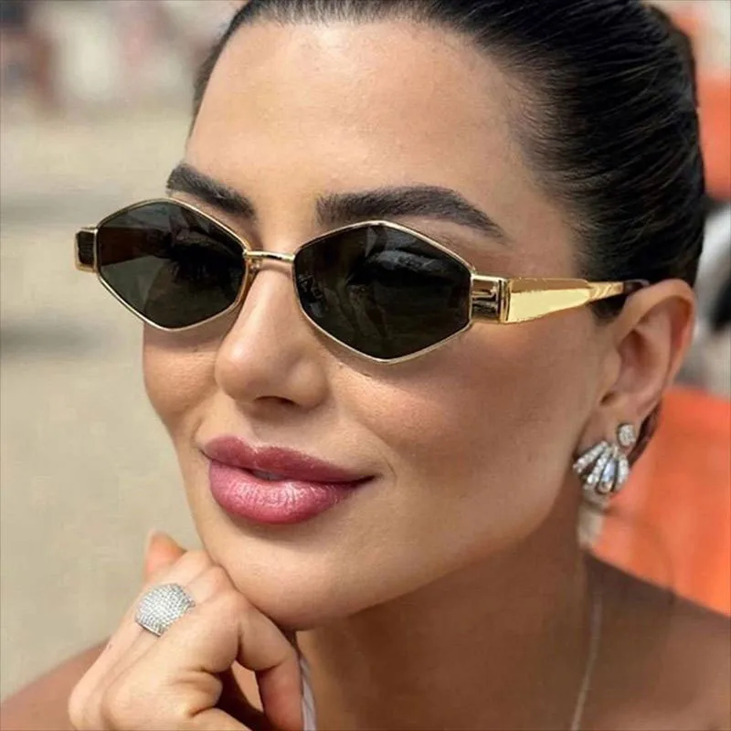 New  Diamond-Shaped Arc De Triomphe Fashion Sunglasses Trendy Metal Small Frame Polygon Sunglasses Avant-Garde display picture 2