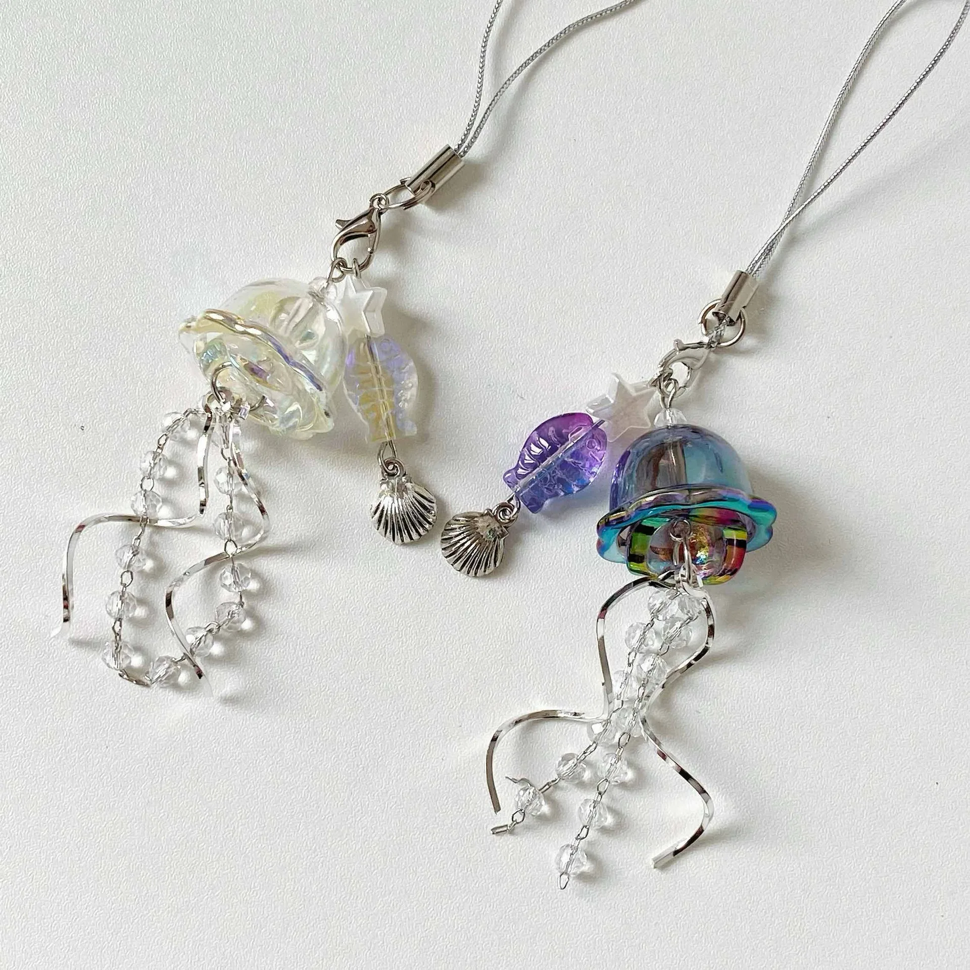 Original Dream Jellyfish Mobile Phone Chain Crystal Clear Marine Life Keychain Curve Metal Pendant Ins display picture 4