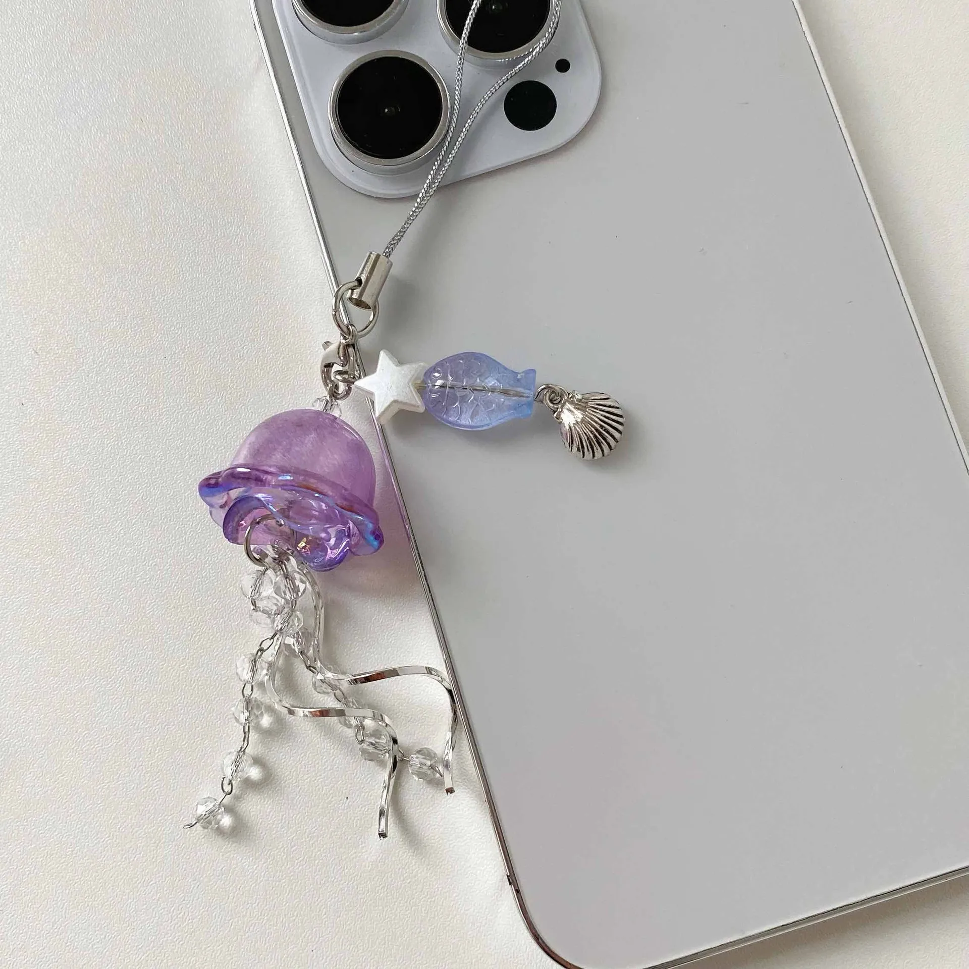 Original Dream Jellyfish Mobile Phone Chain Crystal Clear Marine Life Keychain Curve Metal Pendant Ins display picture 17