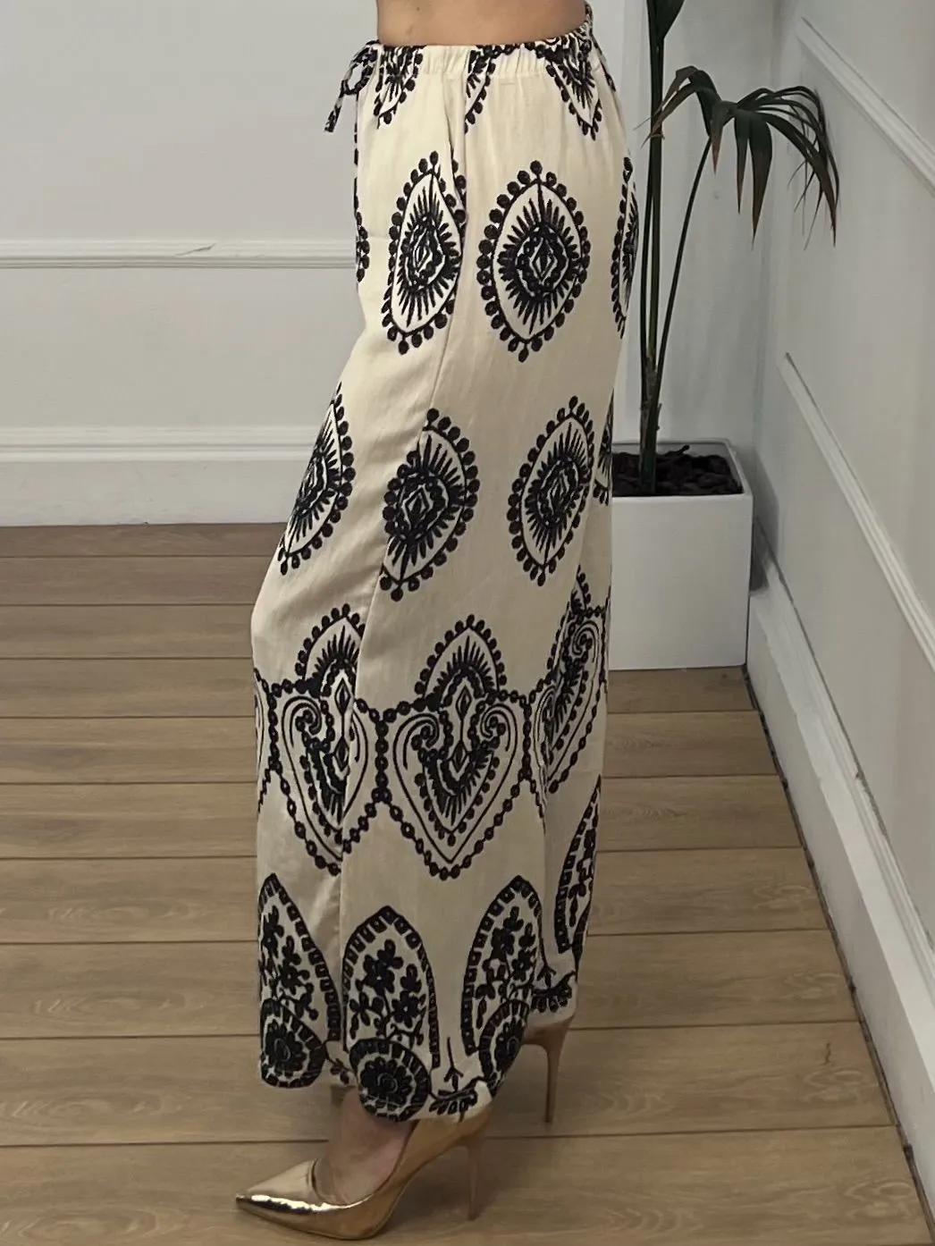 Women's Summer New Woven Wide-leg Loose Casual Straight Pants Women's Trousers display picture 10