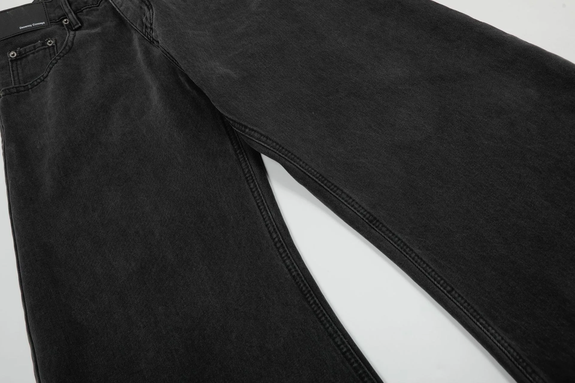 Jiayiku Tide Brand  Spring American Retro Washed Machete Jeans Straight Cleanfit Pants display picture 8