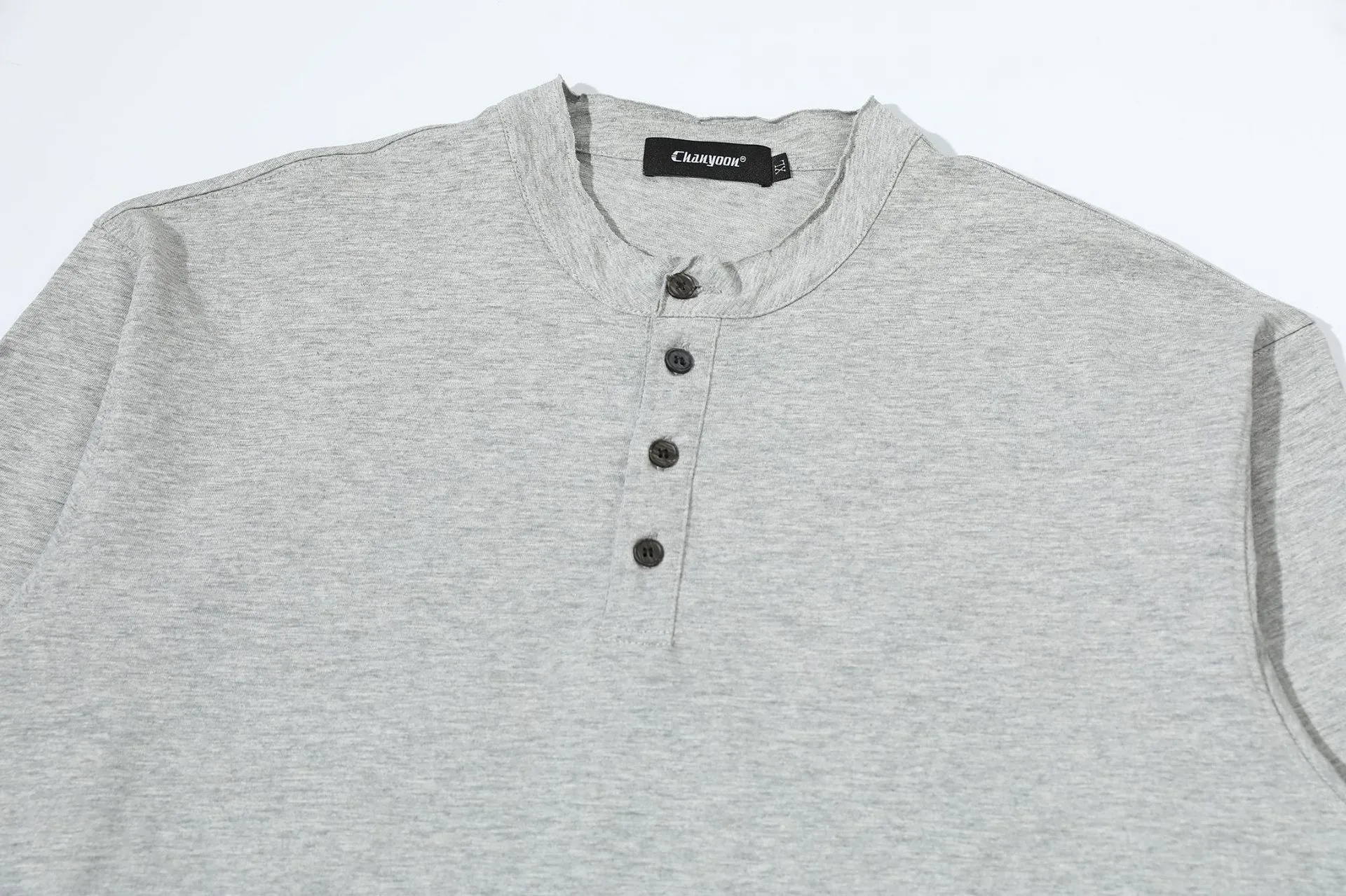 Jiayi Library Men's  Spring New American Retro Henry Collar Men's Base Shirt Simple T-shirt Long Sleeve Men display picture 13