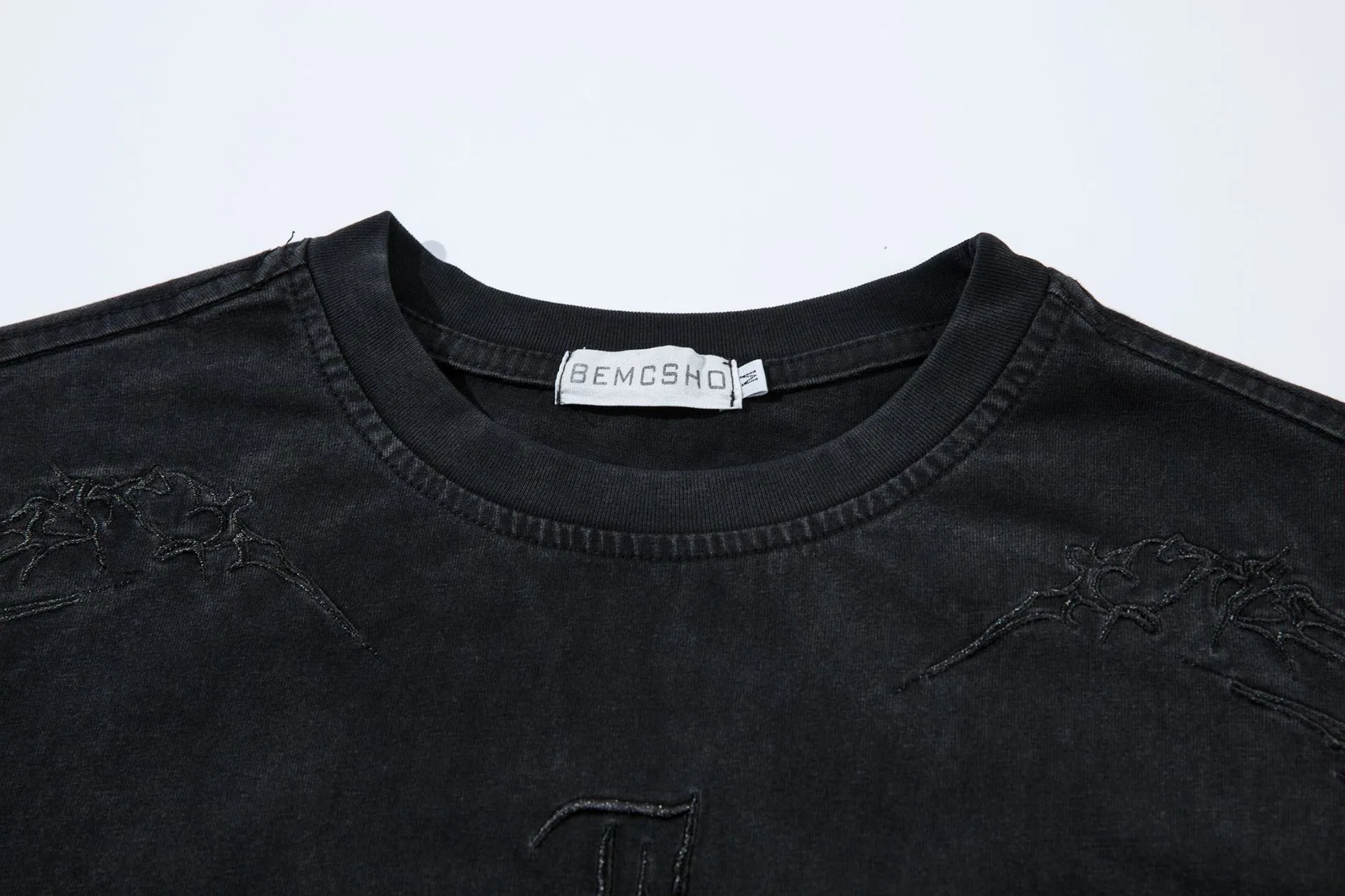 Jiayiku Men's  Summer New American Retro Trendy Brand Thorns Embroidered Tee Gradient Washed Short-sleeved T-shirt display picture 18