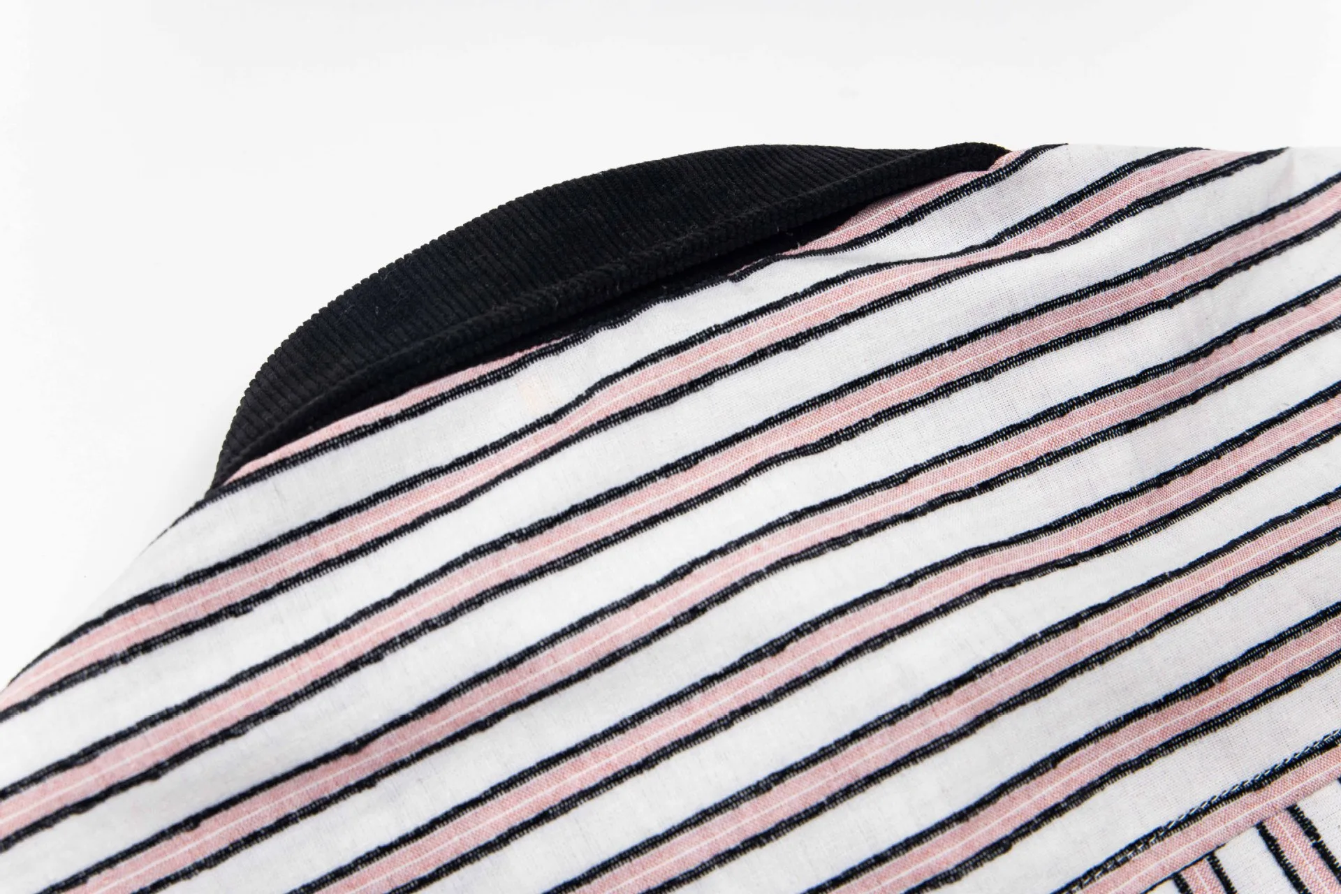 Jiayiku Men's  New American Middle Ages Lazy Fashion Brand Puppy Embroidered Striped Short-sleeved Shirt For Men And Women display picture 12