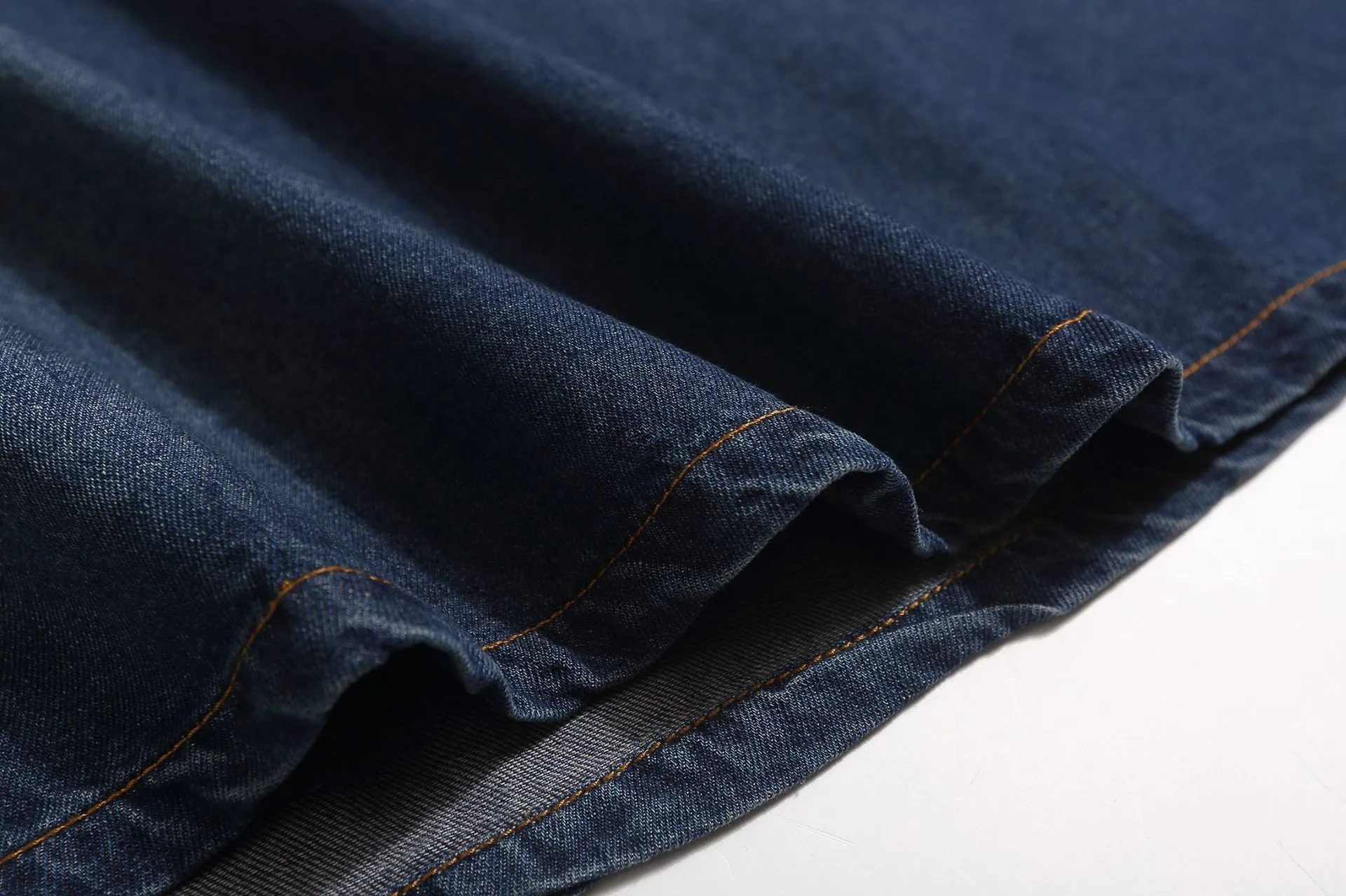 Jiayiku Men's Summer New American Retro Trendy Brand Embroidered Tee Washed Denim Short-sleeved T-shirt Loose Men's And Women's display picture 11