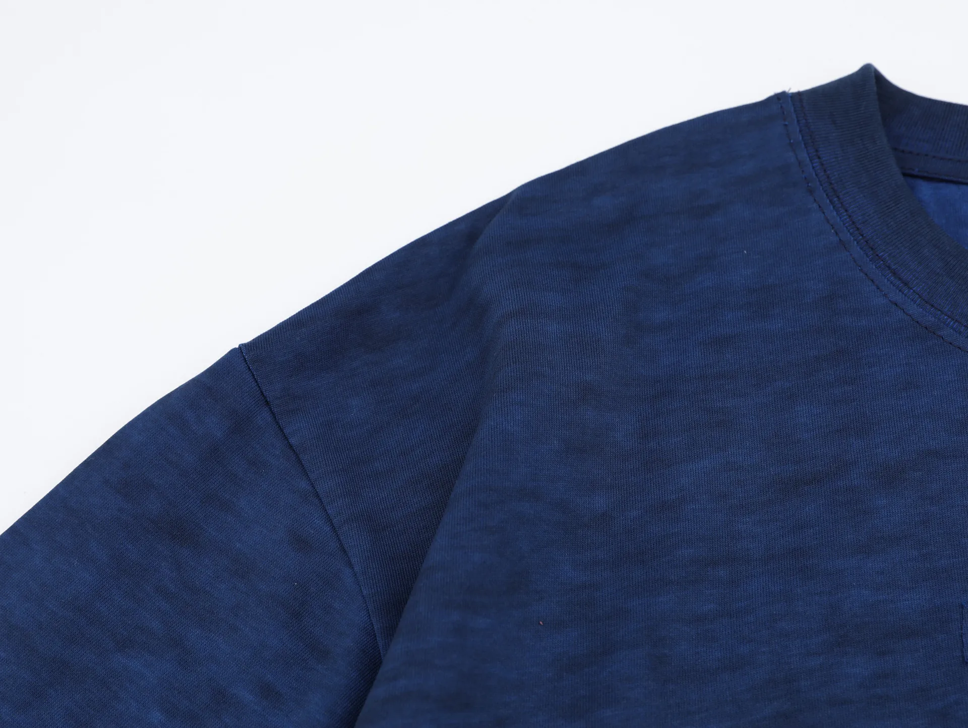 Jiayiku Men's  New Summer New Niche Simple T-shirt Short-sleeved Trendy Men's High-end Feeling Base Shirt For Men display picture 19