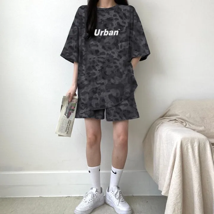 Short-Sleeved Shorts Suit Women's Two-Piece Set  New Summer Fashion Casual Sportswear Running Loose display picture 4