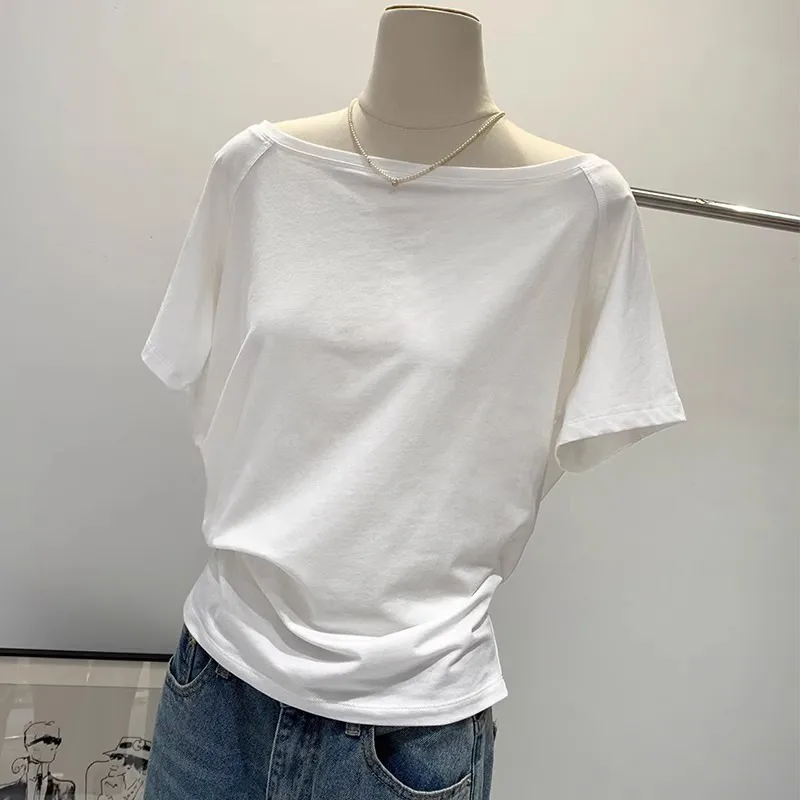 Hot Girl Style Off-line Collar Slant Shoulder Top Women's Summer  New Niche Leaky Collarbone Loose Short-sleeved White T-shirt display picture 3