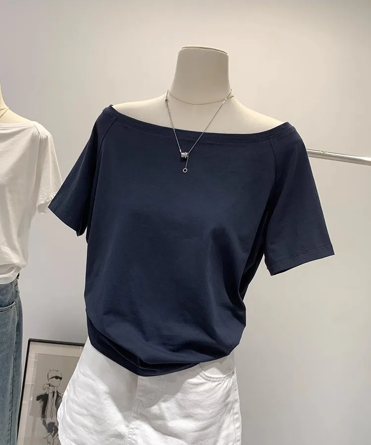 Hot Girl Style Off-line Collar Slant Shoulder Top Women's Summer  New Niche Leaky Collarbone Loose Short-sleeved White T-shirt display picture 13
