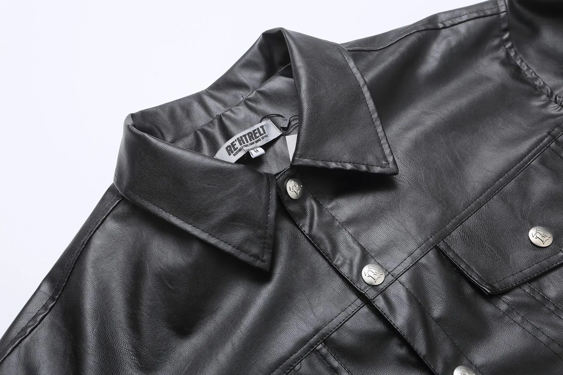 Jiayiku Fashion Brand  Spring American Retro Python Pattern Stitching Loose PU Leather Locomotive Jacket Coat Men display picture 9