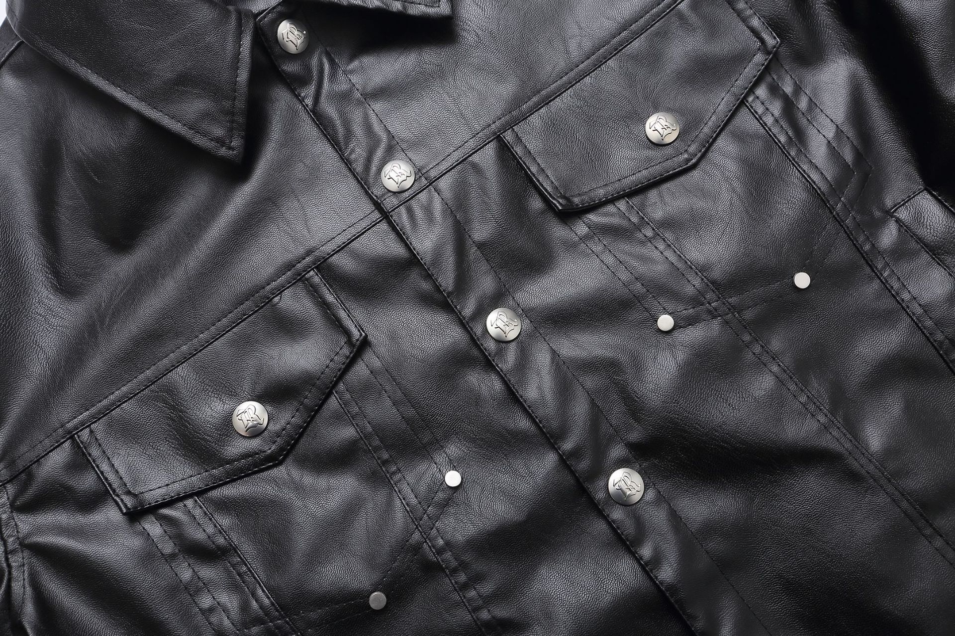 Jiayiku Fashion Brand  Spring American Retro Python Pattern Stitching Loose PU Leather Locomotive Jacket Coat Men display picture 11