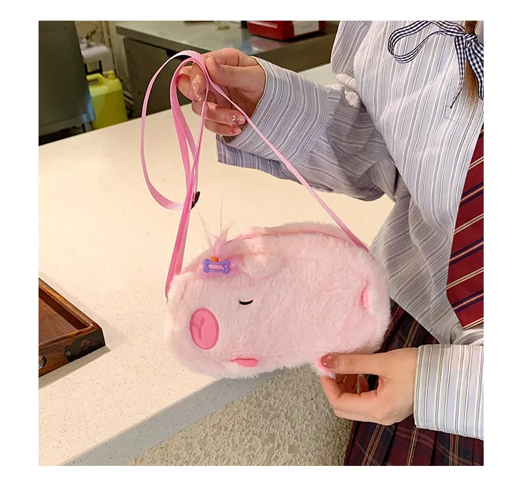 New Plush Shoulder Bag Little Capybara Cute Bag Large Capacity Fashion Versatile  Wholesale display picture 12