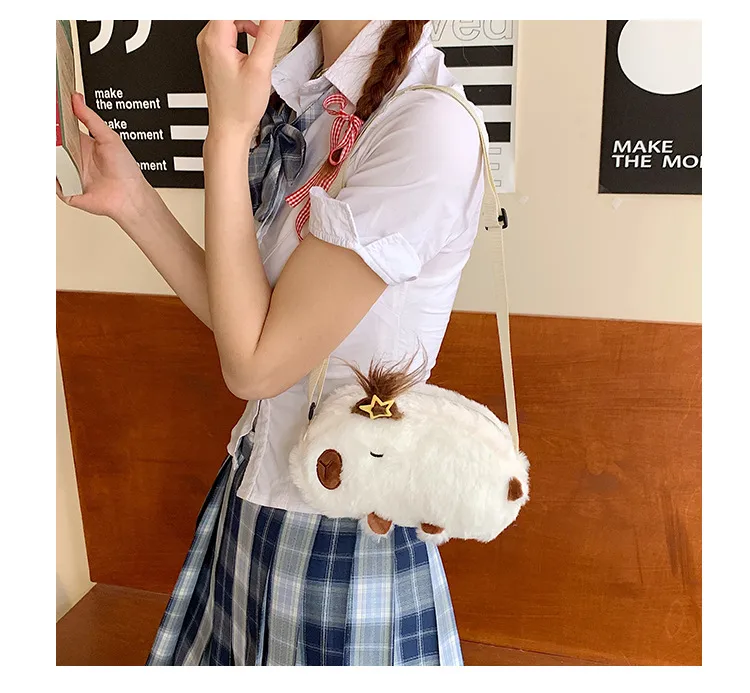 New Plush Shoulder Bag Little Capybara Cute Bag Large Capacity Fashion Versatile  Wholesale display picture 17