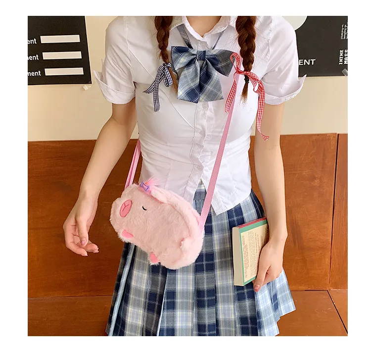 New Plush Shoulder Bag Little Capybara Cute Bag Large Capacity Fashion Versatile  Wholesale display picture 24