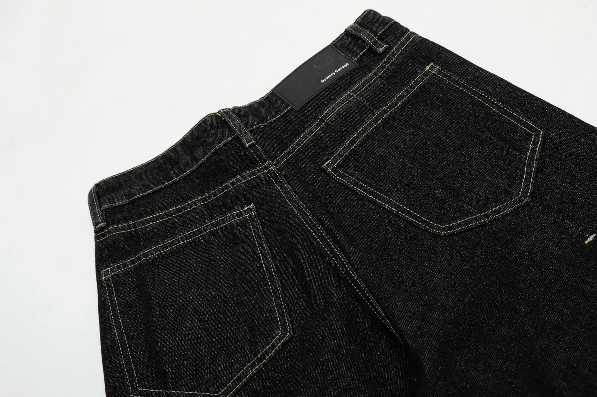 Jiayi Library Men's  New American Vintage Pleated Washed Jeans Men's And Women's Vibe Scimitar Wide Leg Pants display picture 11