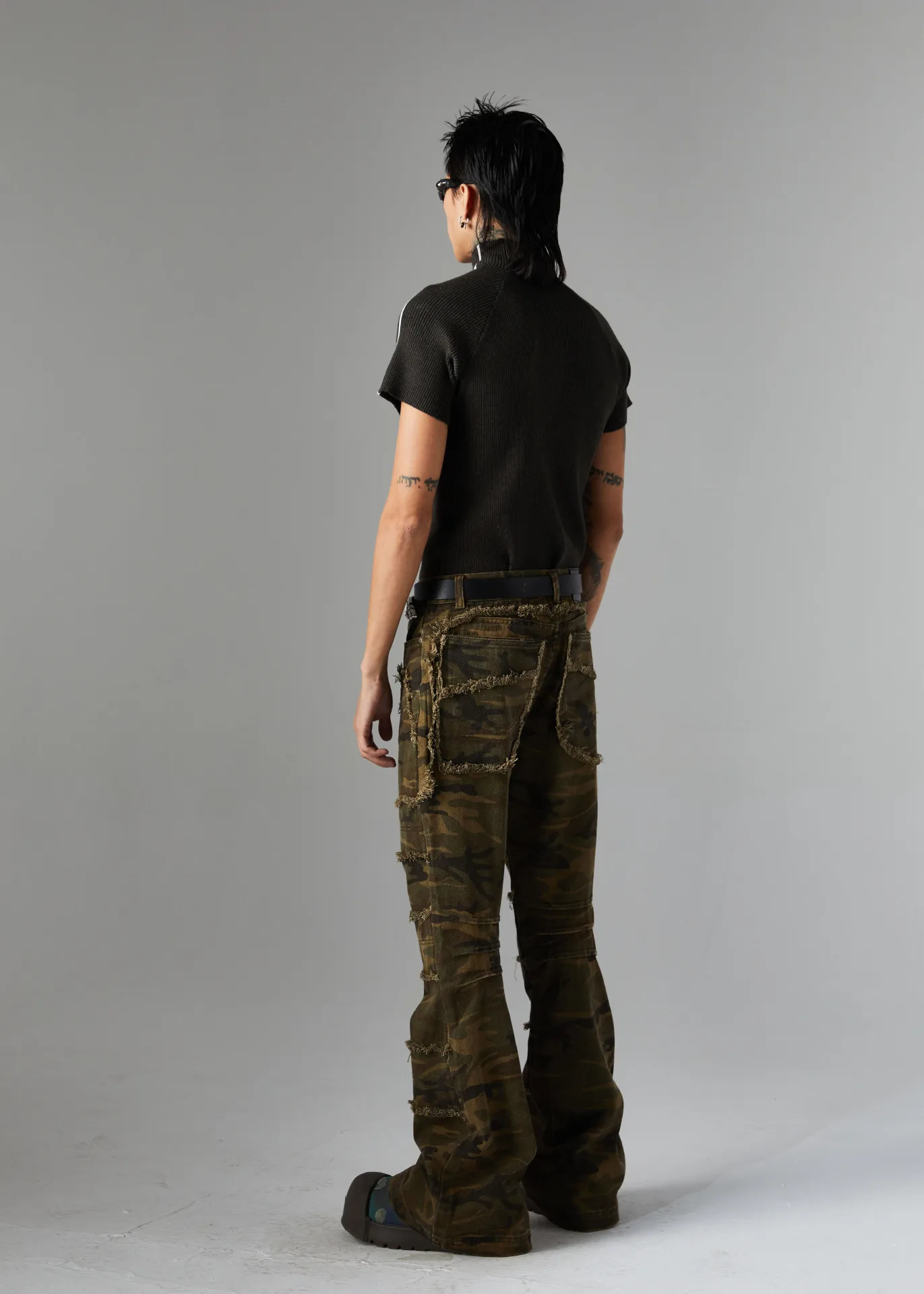 Jiayiku Chao Brand   High Street Vibe Camouflage Rough Wash Jeans display picture 12