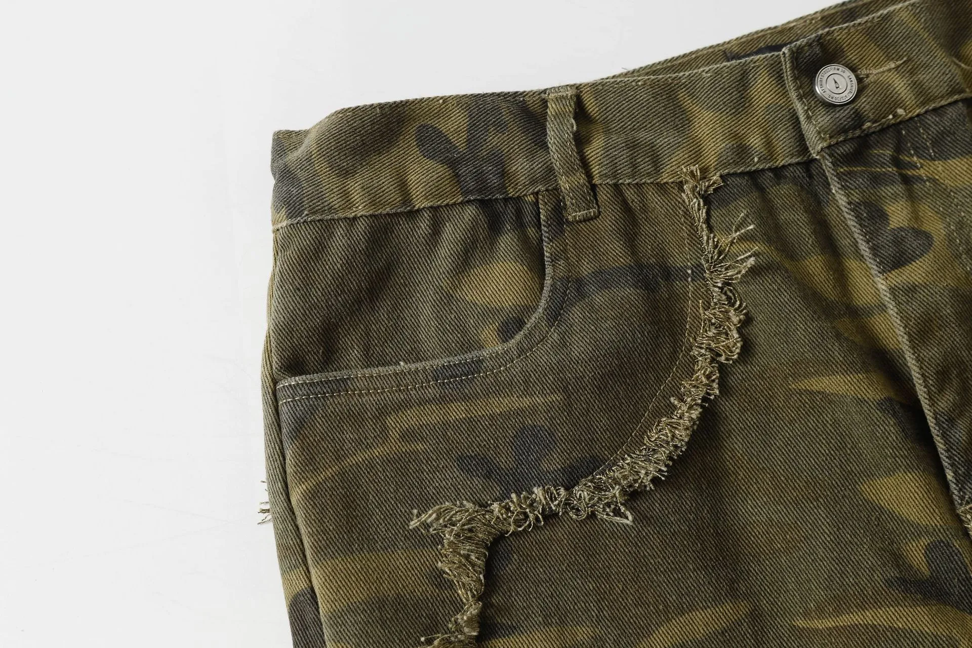Jiayiku Chao Brand   High Street Vibe Camouflage Rough Wash Jeans display picture 16