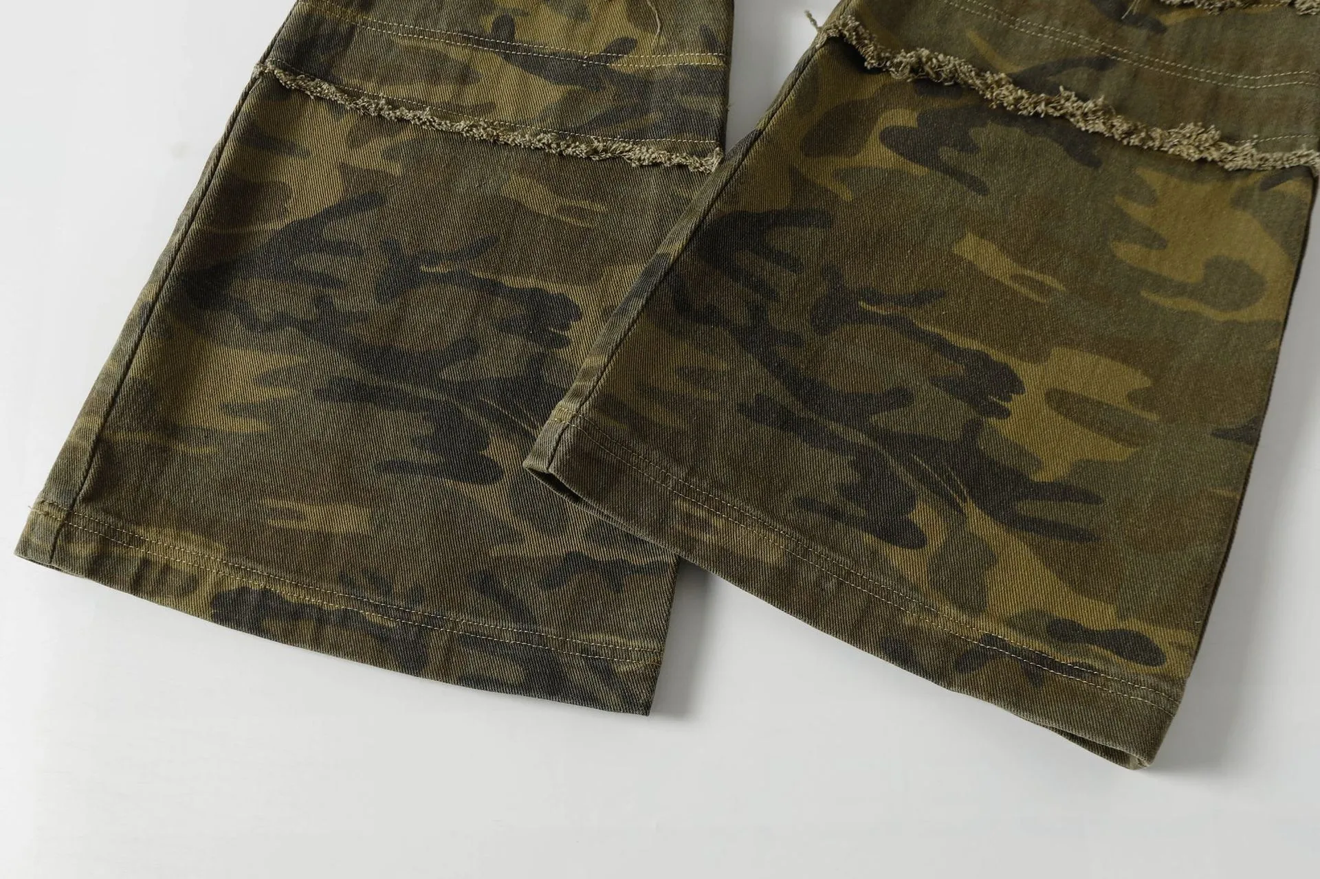 Jiayiku Chao Brand   High Street Vibe Camouflage Rough Wash Jeans display picture 21
