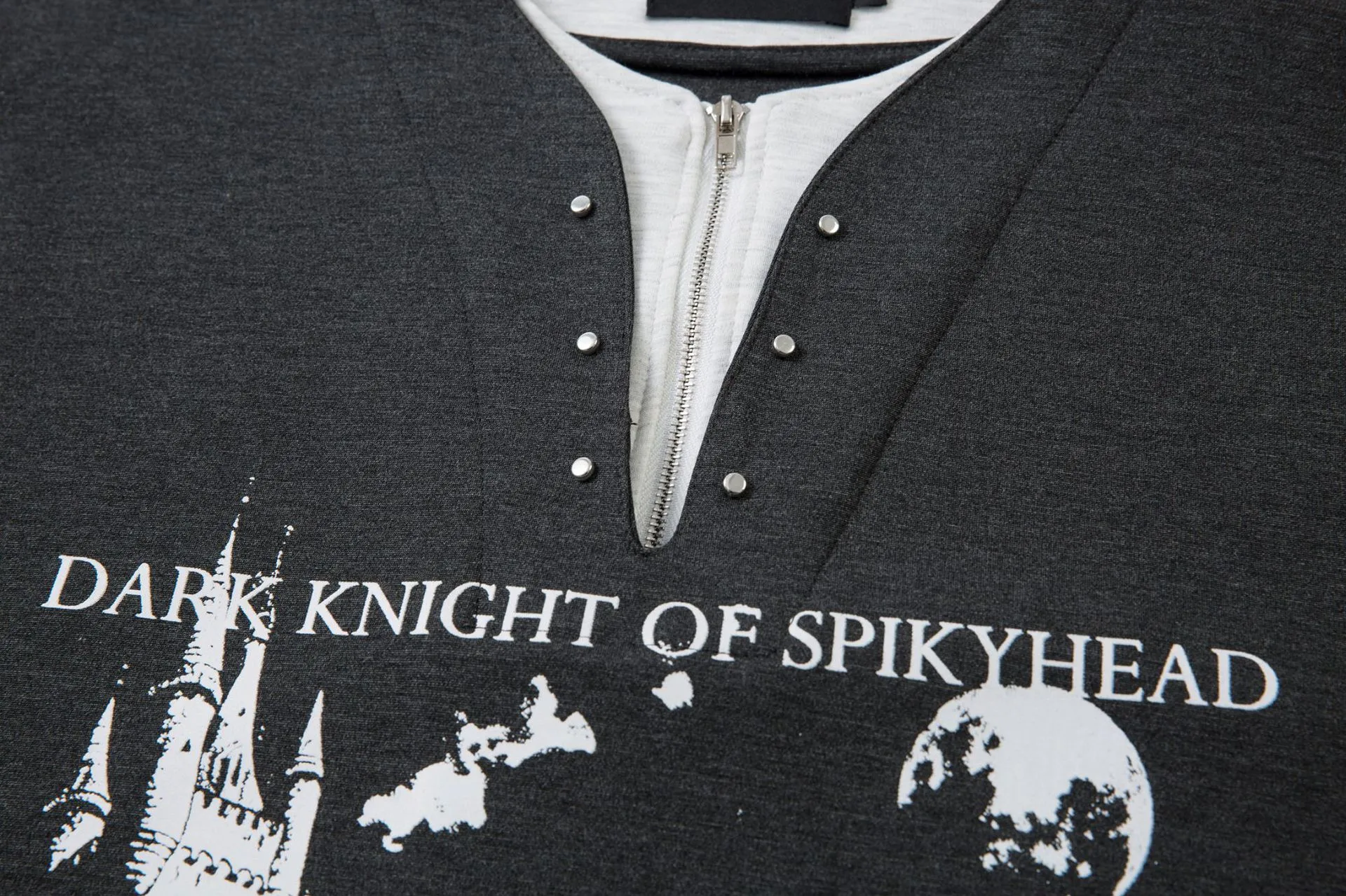 Jiayiku Men's  Spring New American Retro Fake Two-piece Base Shirt Dark Print Short-sleeved T-shirt Men display picture 11
