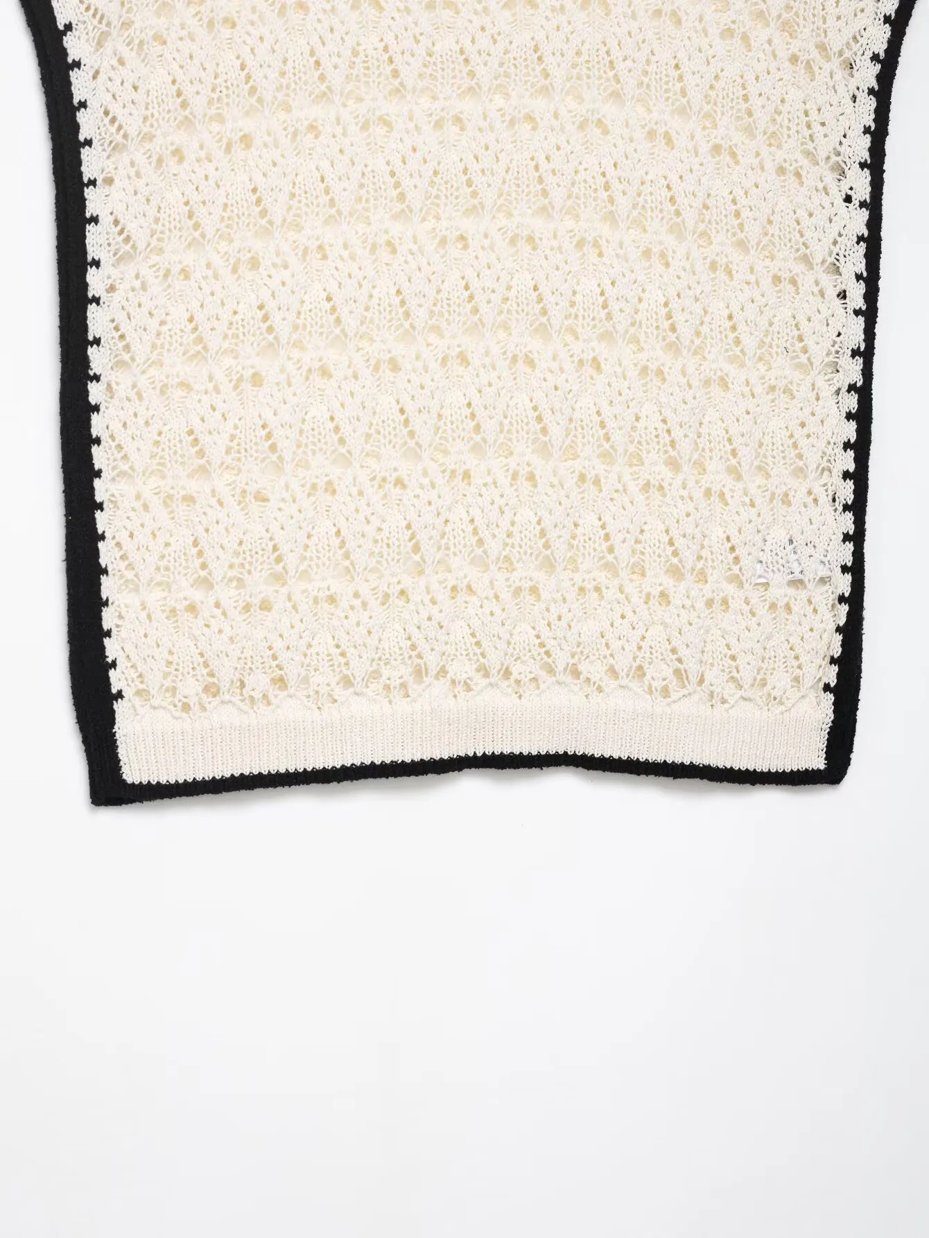 Elegant Knitted Mesh Vest  Style Solid Color Pattern Short Length Slim Fit Women's Fashion Top Trendy Item display picture 6