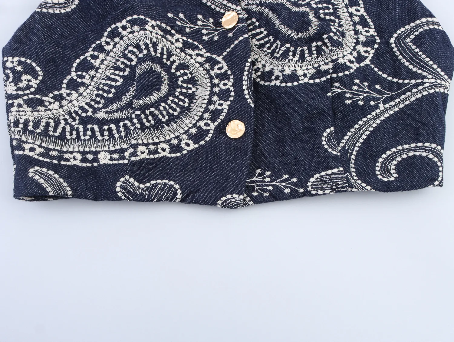 European Style Embroidered Short Vest Top And Skirt Pants Set Women's Fashion Casual Outfit High Street Style No Sleeve display picture 10