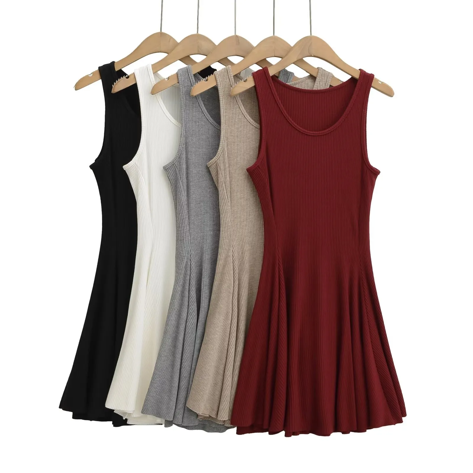 Ladies Basic Style Dress Suitable For Various Occasions Simple And Elegant Design Pure Color Weekend And Lawn Polyester Fabric Sleeveless Knee-Length Casual And Holiday Style Summer Regular Fit Slim Waist Mid Waist display picture 1