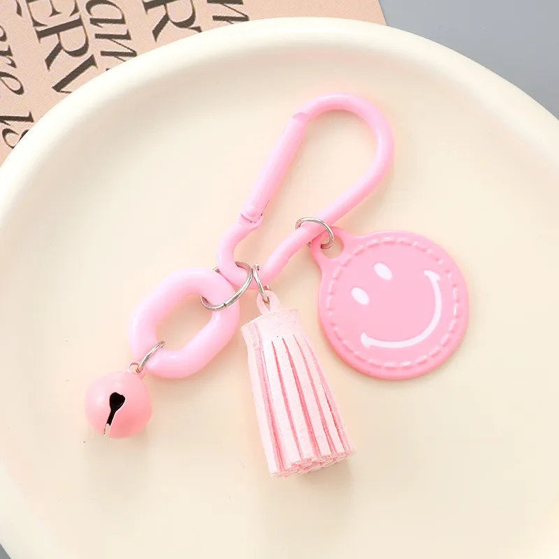 1 Piece Elegant Basic Lady Smiley Face Metal Unisex Bag Pendant Keychain display picture 6