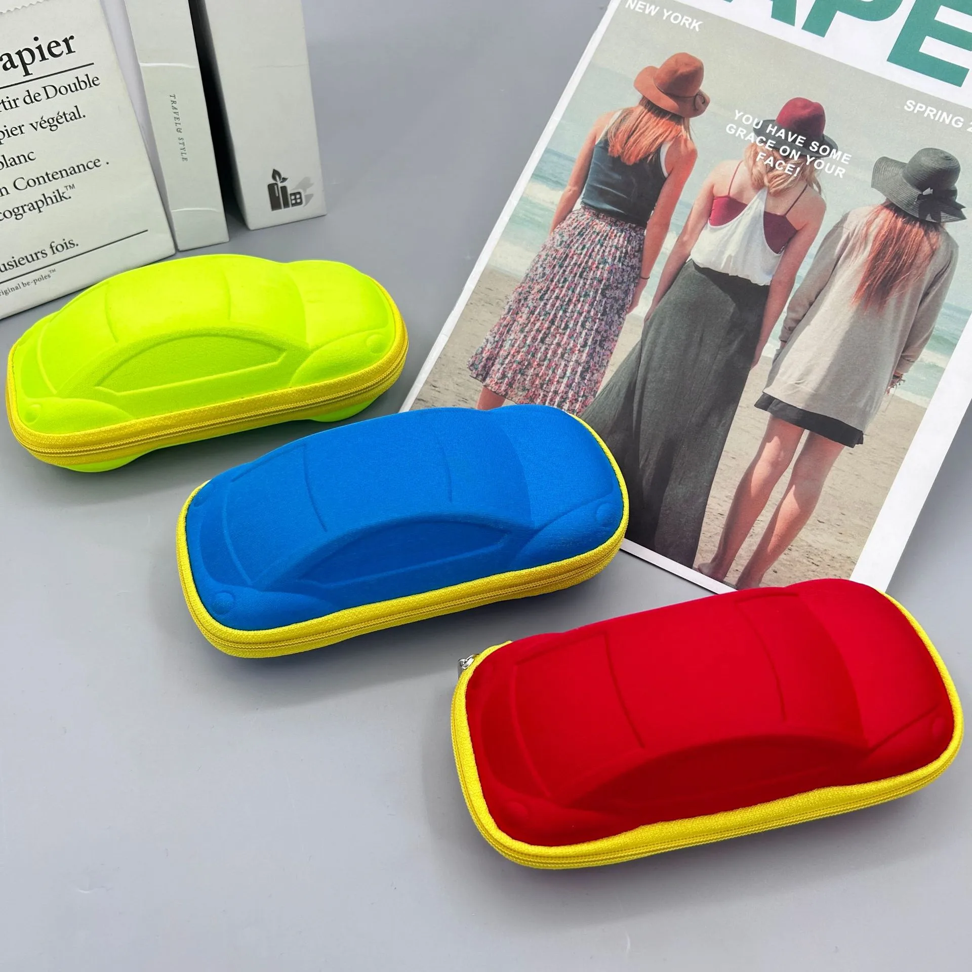 Cute Cartoon Car Children Sunglasses Sunglasses Glasses Box Portable Stationery Storage Box Color Zipper Box display picture 2