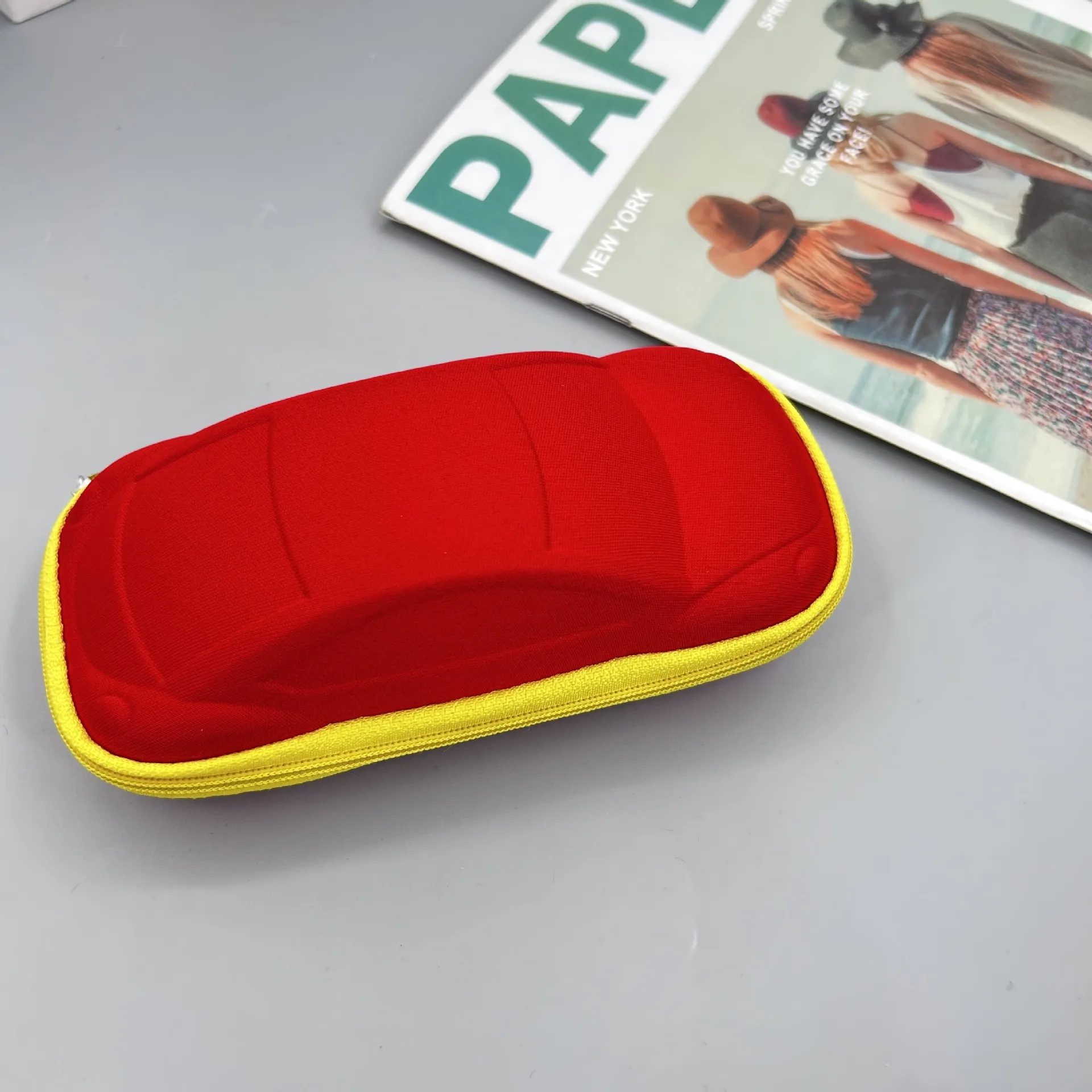 Cute Cartoon Car Children Sunglasses Sunglasses Glasses Box Portable Stationery Storage Box Color Zipper Box display picture 7