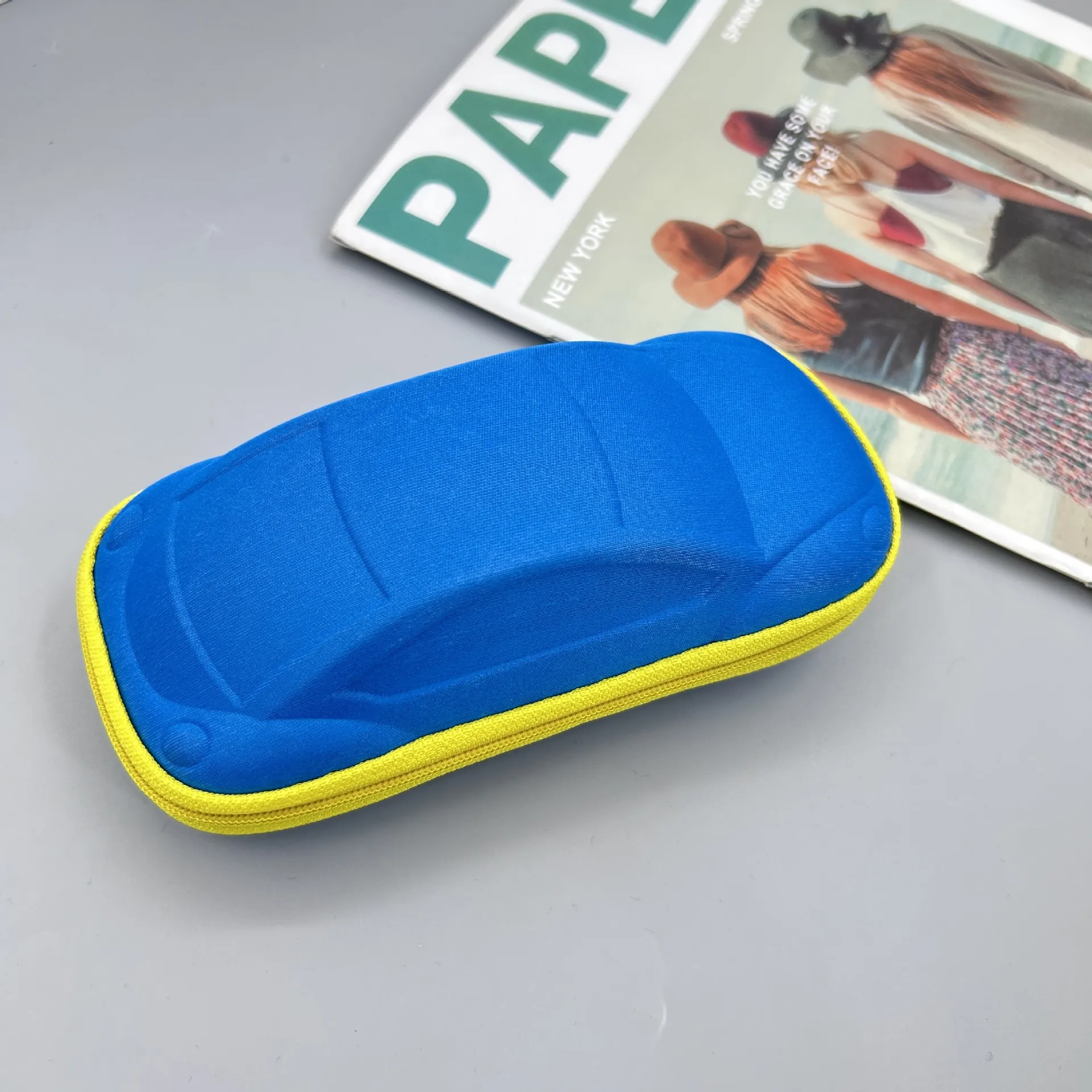 Cute Cartoon Car Children Sunglasses Sunglasses Glasses Box Portable Stationery Storage Box Color Zipper Box display picture 8