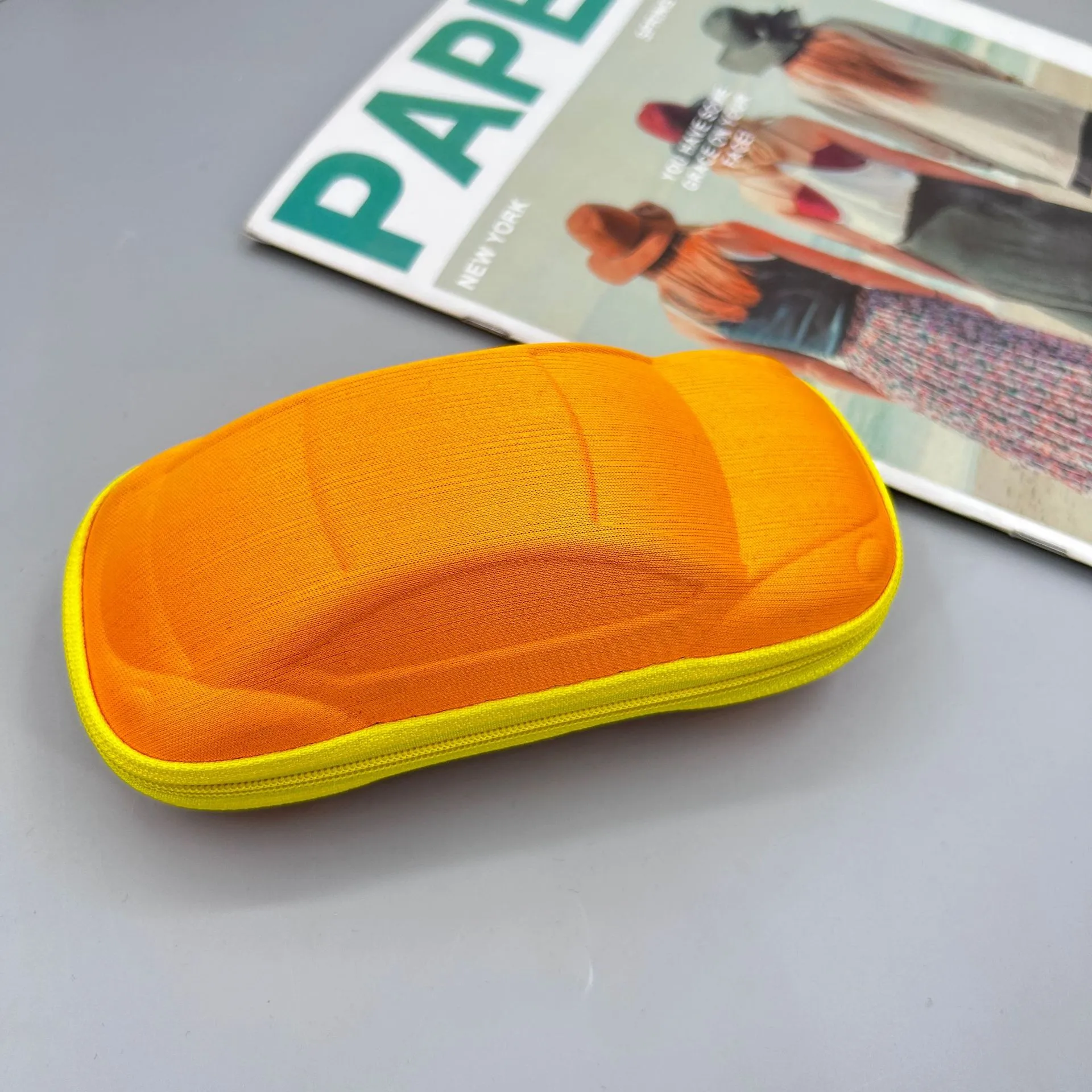 Cute Cartoon Car Children Sunglasses Sunglasses Glasses Box Portable Stationery Storage Box Color Zipper Box display picture 9
