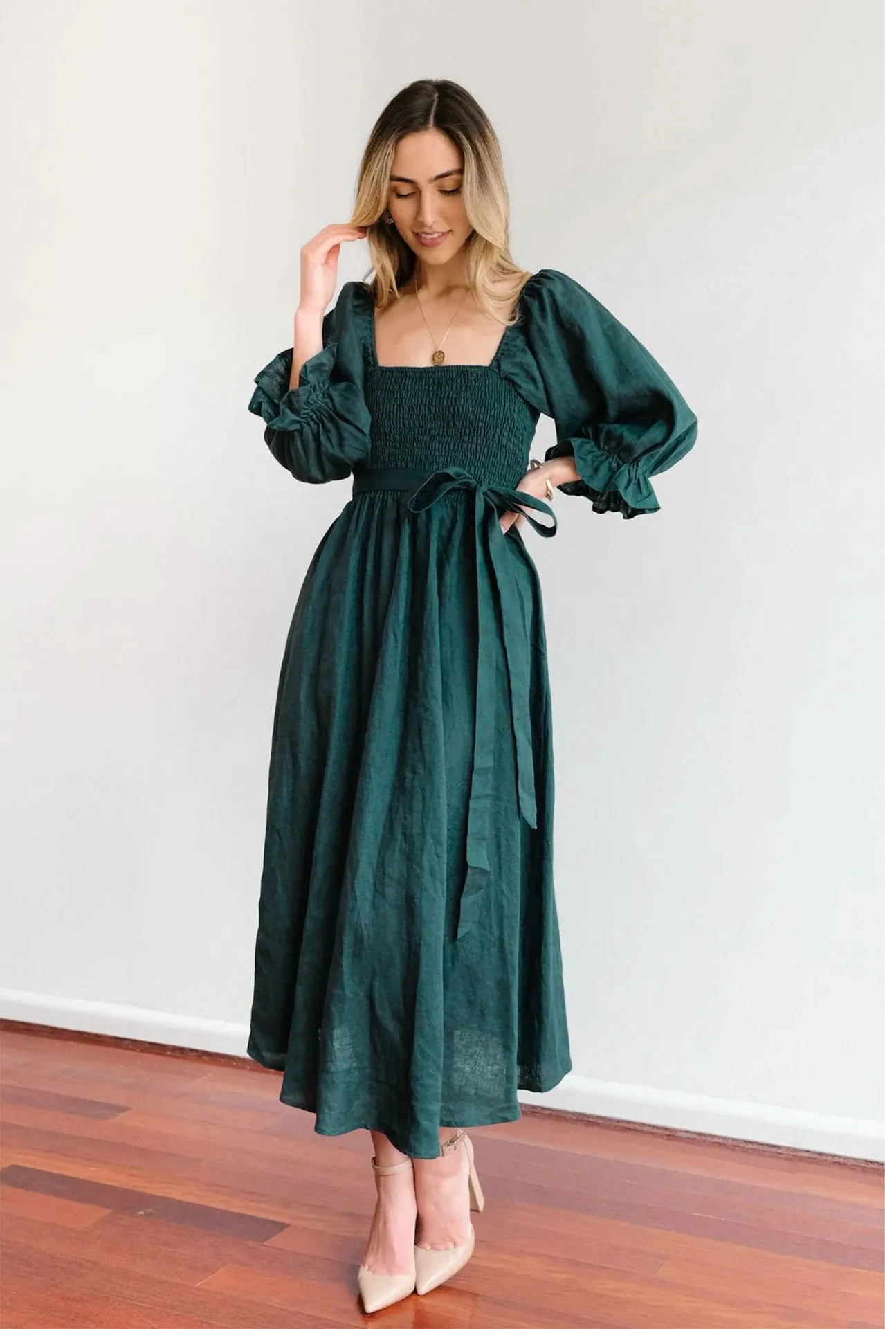 Fashion Solid Color French Dress Elegant Square Collar Trumpet Sleeve A- Line Skirt Strap Front And Back Wear Mid-length Skirt display picture 11